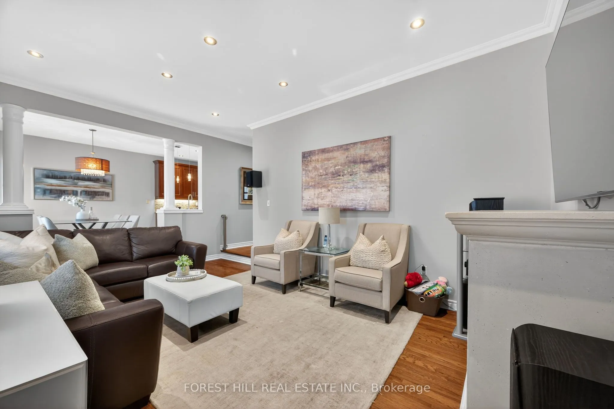 271 Autumn Hill Boulevard