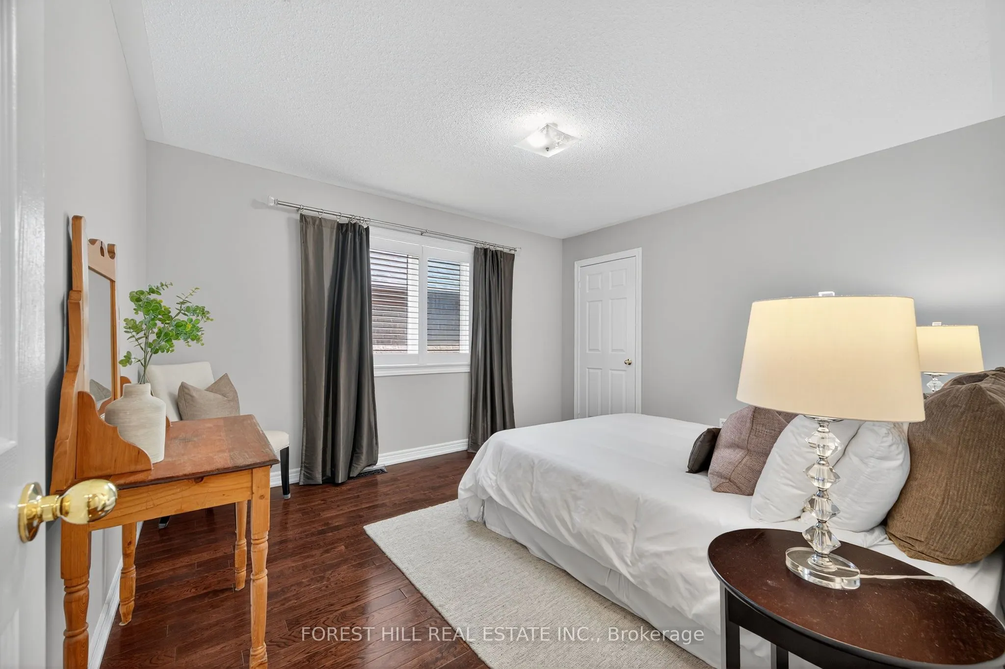 271 Autumn Hill Boulevard