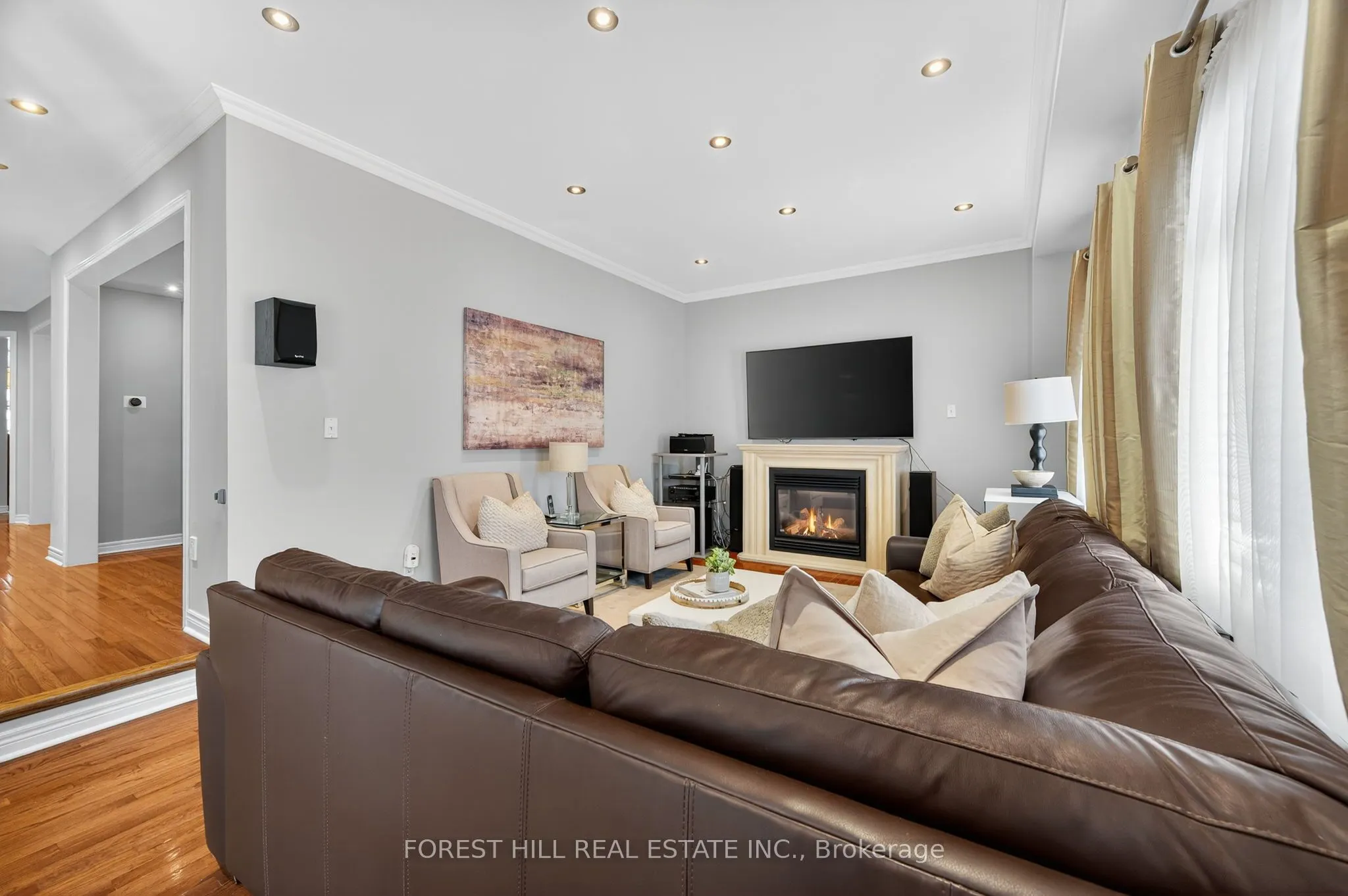 271 Autumn Hill Boulevard
