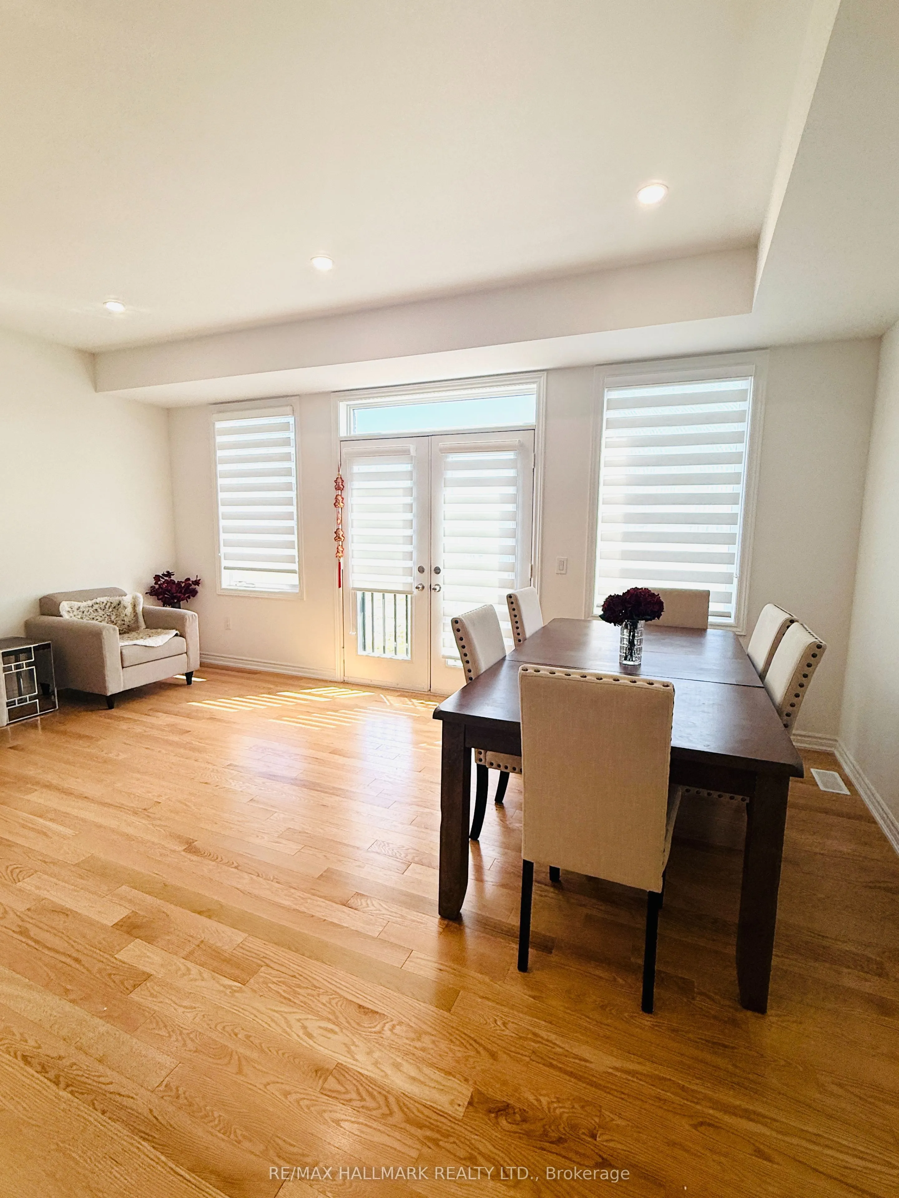 63 Puisaya Drive S