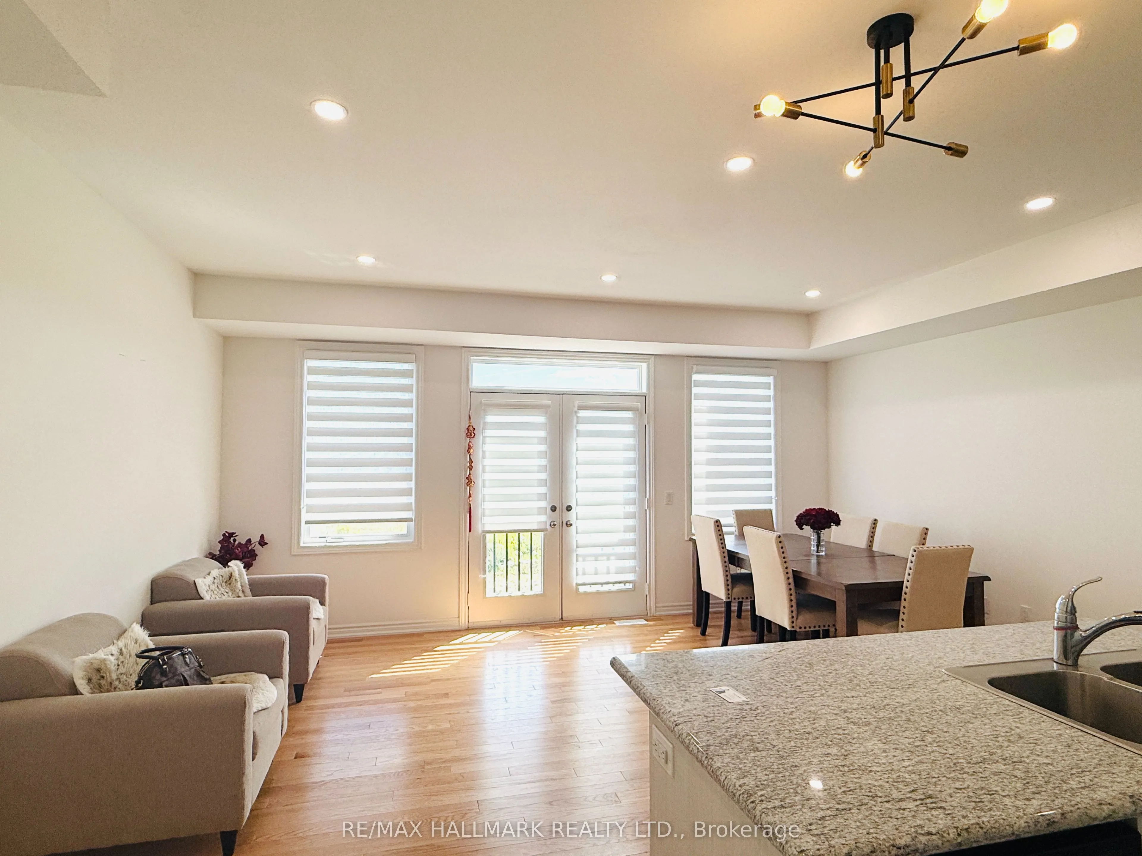 63 Puisaya Drive S