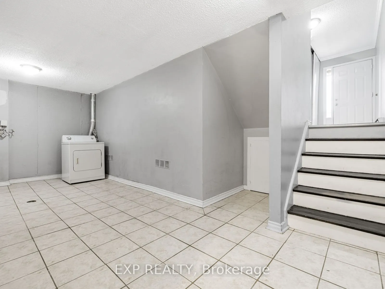 161 Milestone Crescent, #29