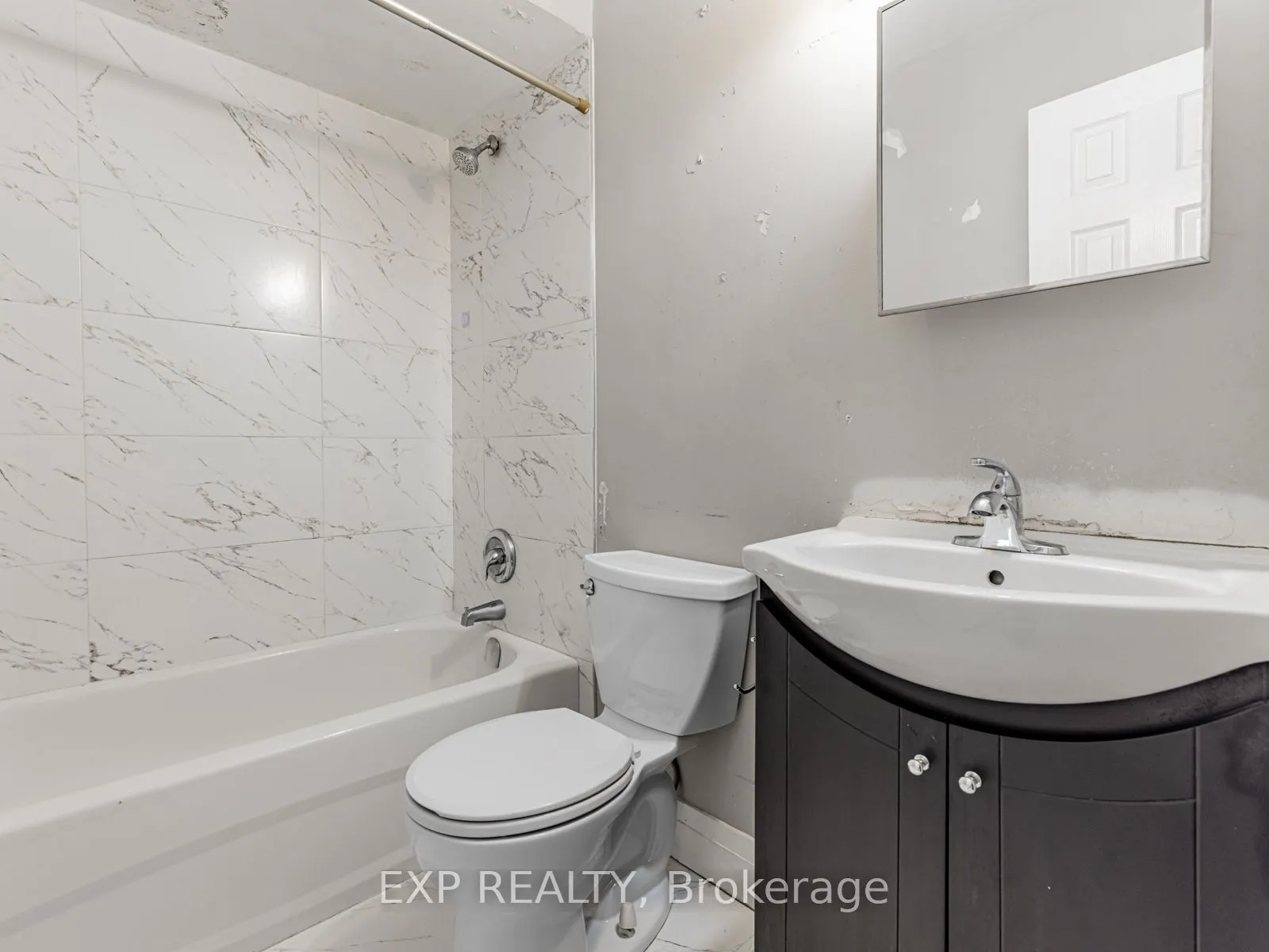 161 Milestone Crescent, #29
