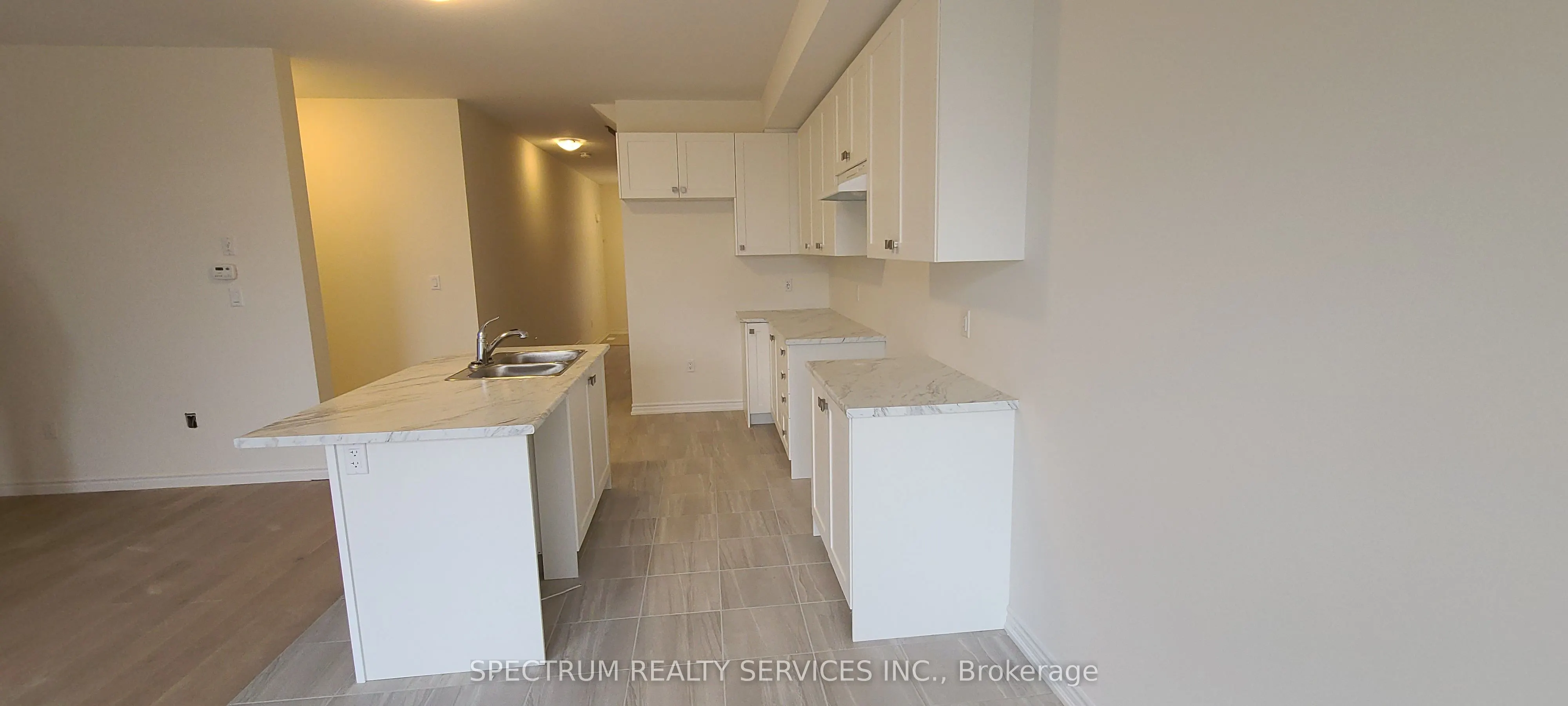 2233 Grainger Loop