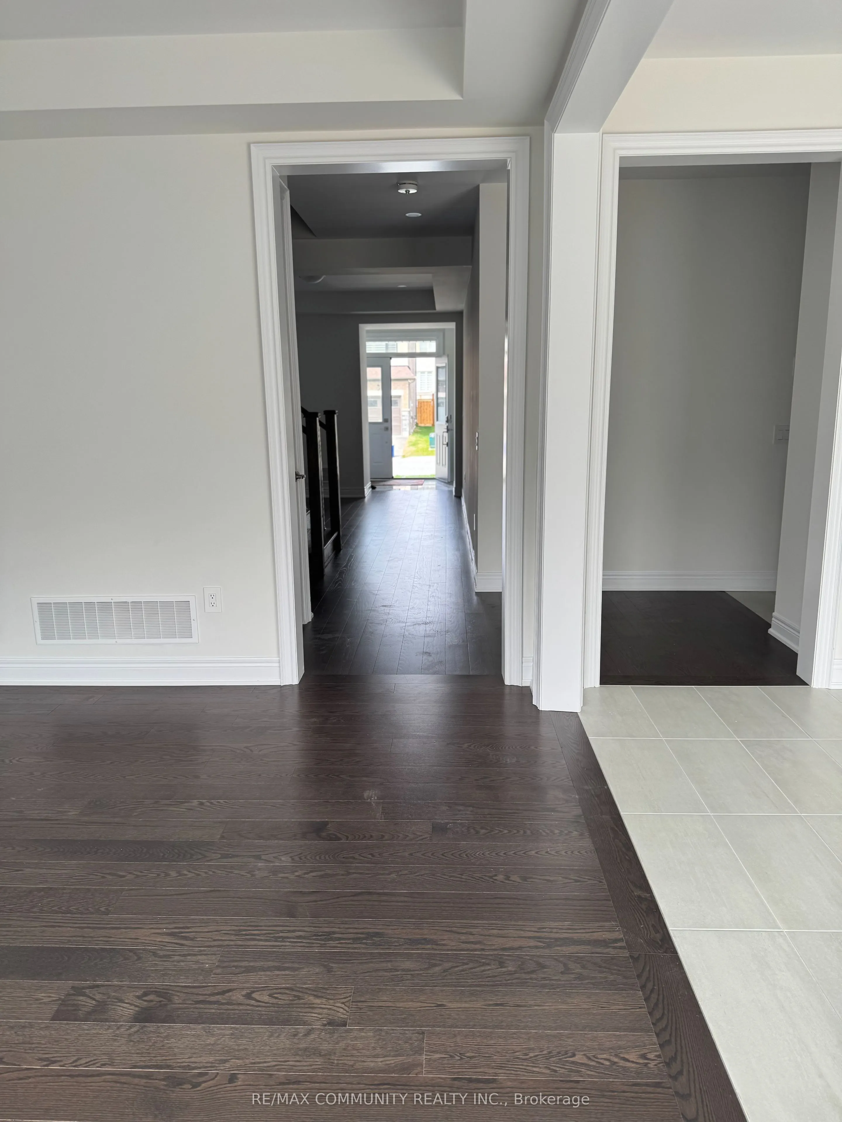 132 Kenneth Rogers Crescent, #Main
