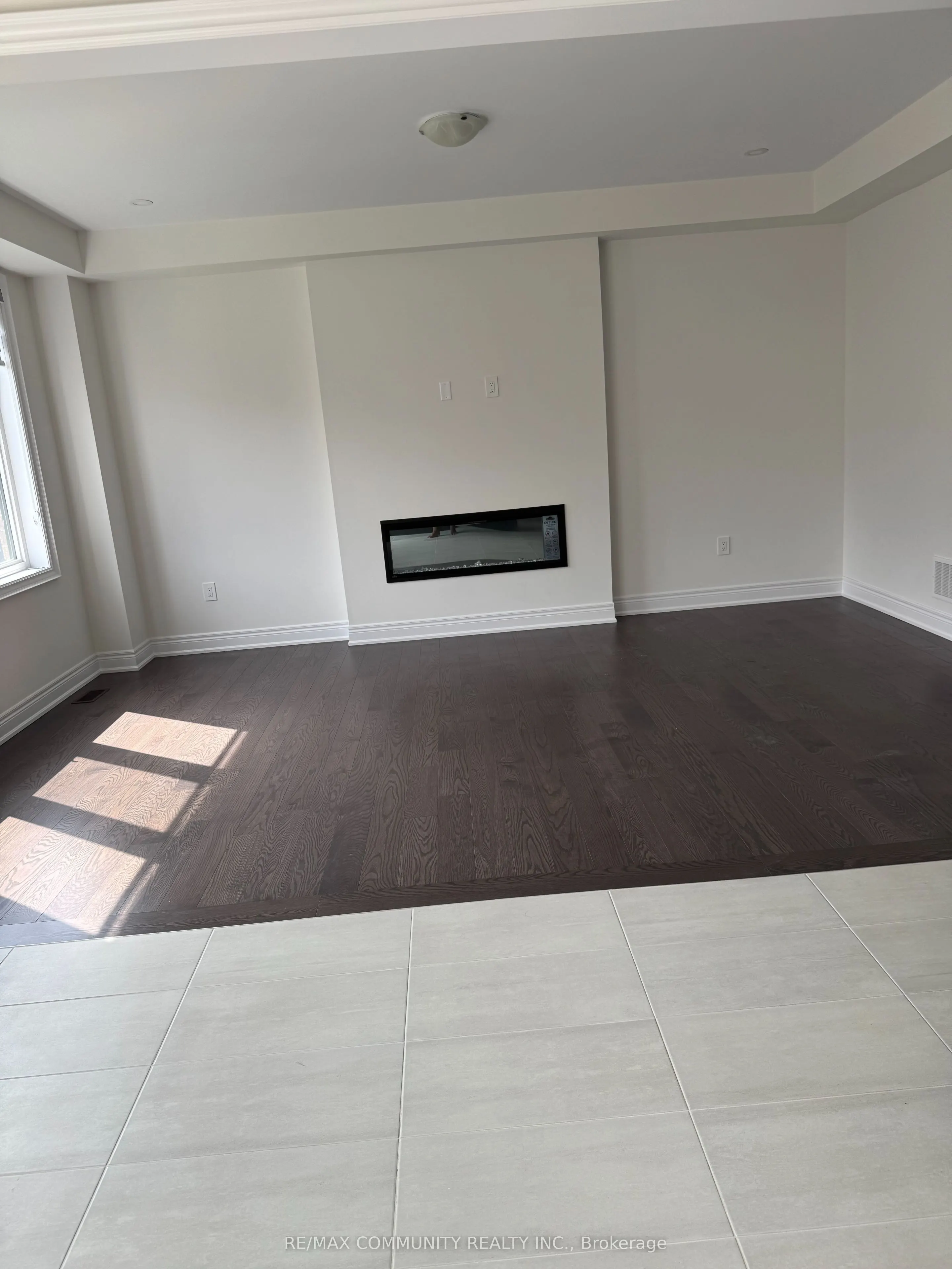 132 Kenneth Rogers Crescent, #Main