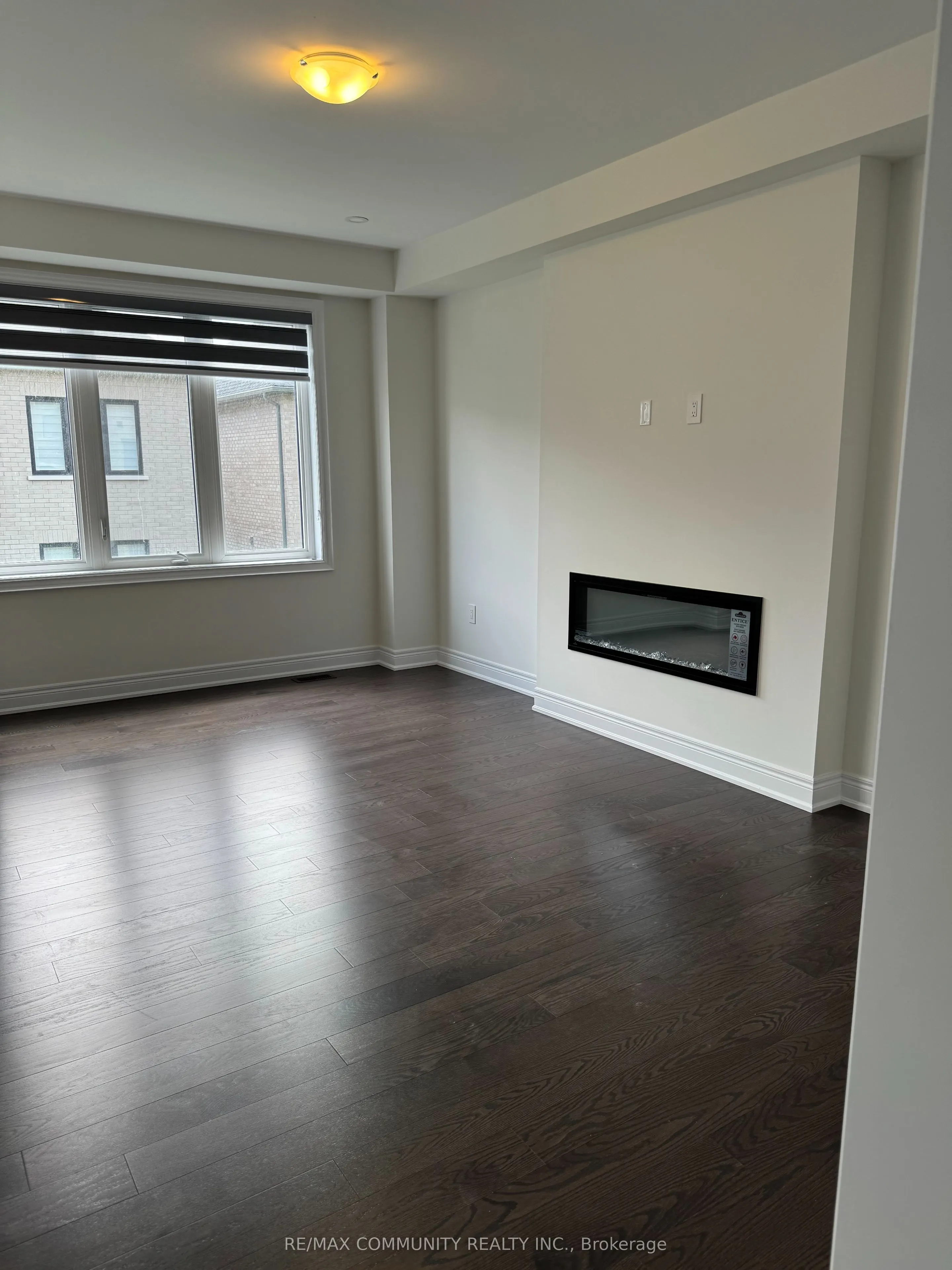 132 Kenneth Rogers Crescent, #Main