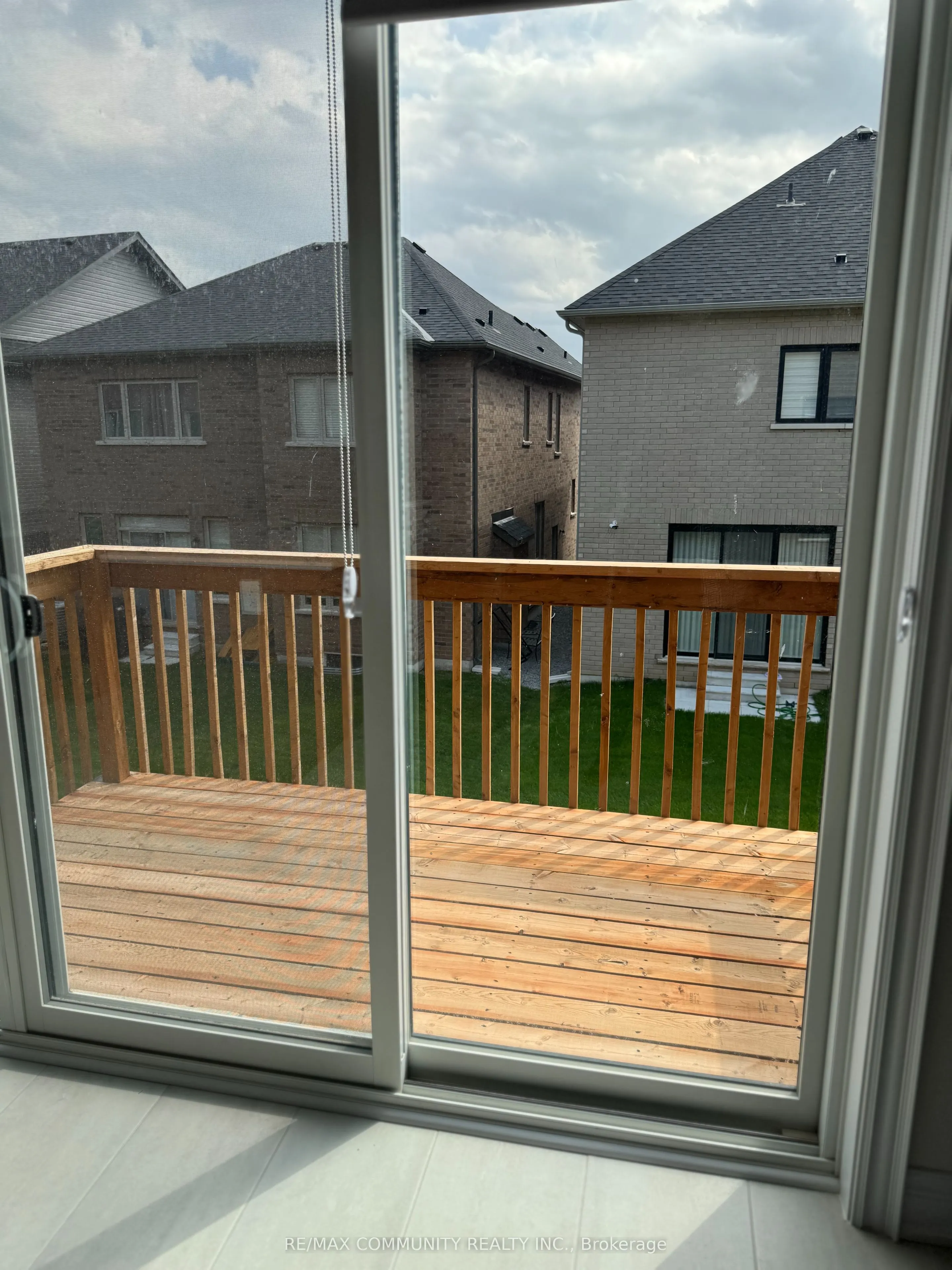 132 Kenneth Rogers Crescent, #Main
