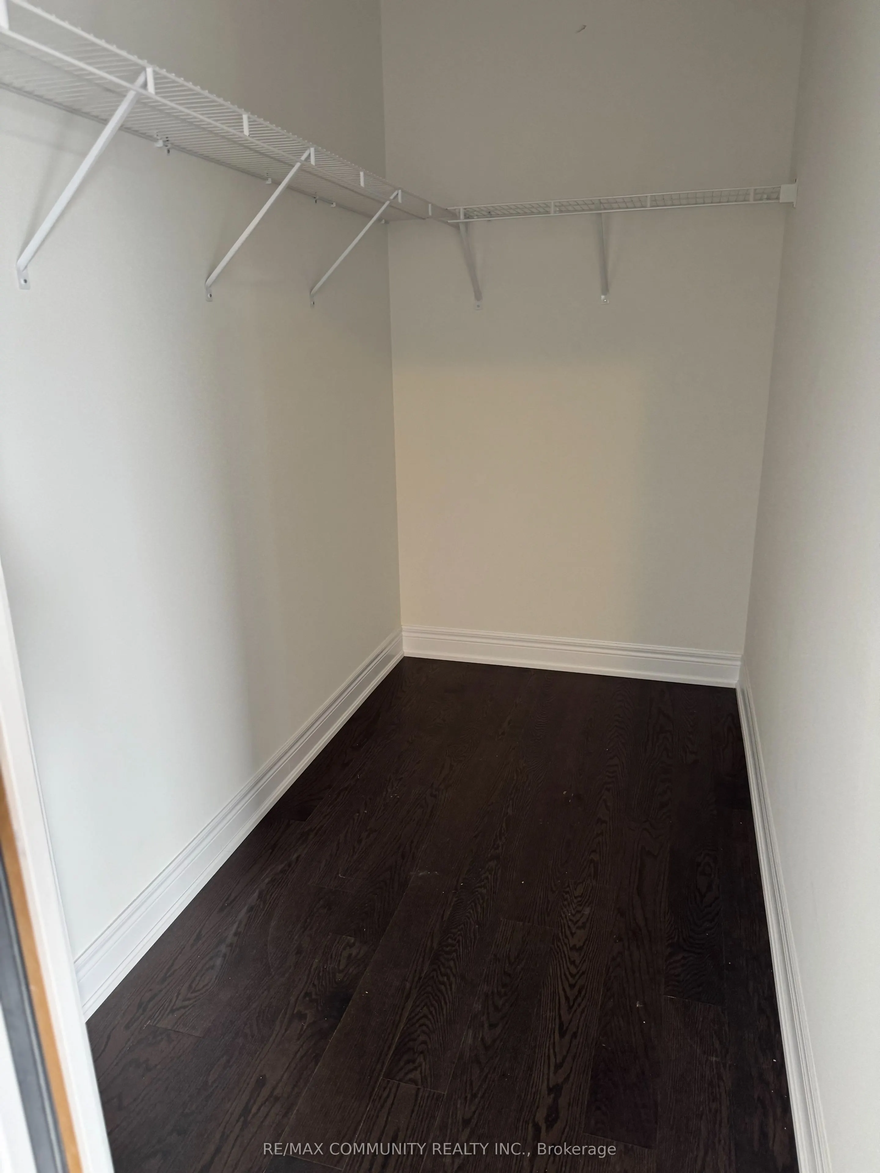 132 Kenneth Rogers Crescent, #Main