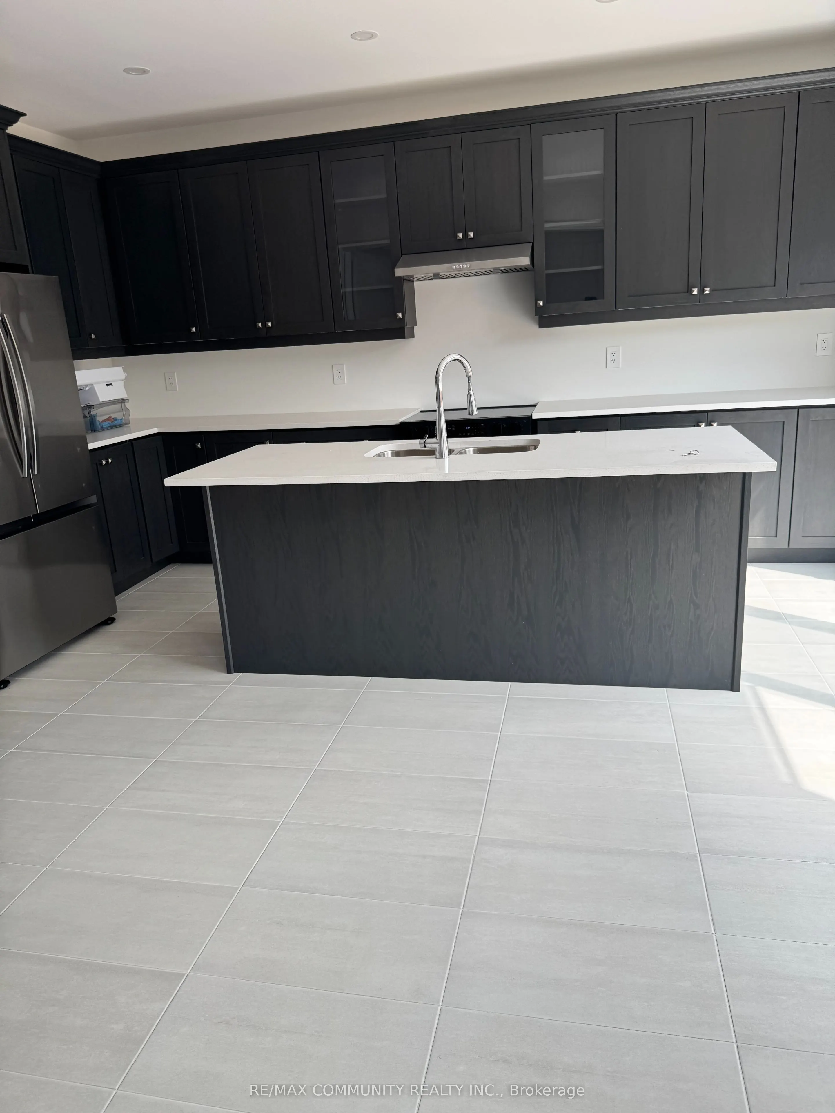132 Kenneth Rogers Crescent, #Main
