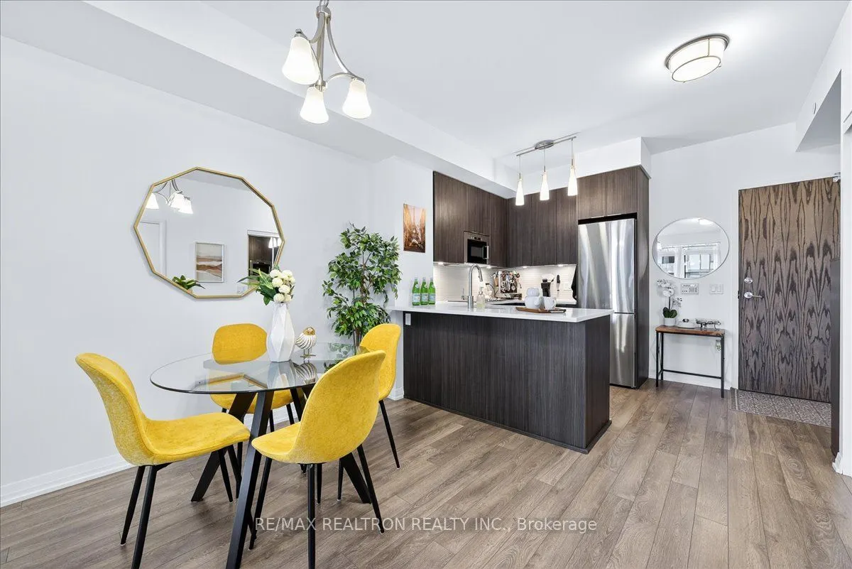 99 Eagle Rock Way, #204