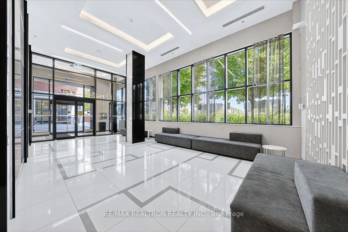 99 Eagle Rock Way, #204