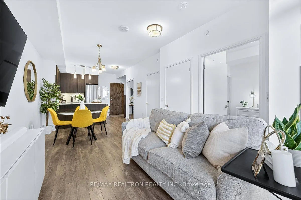 99 Eagle Rock Way, #204