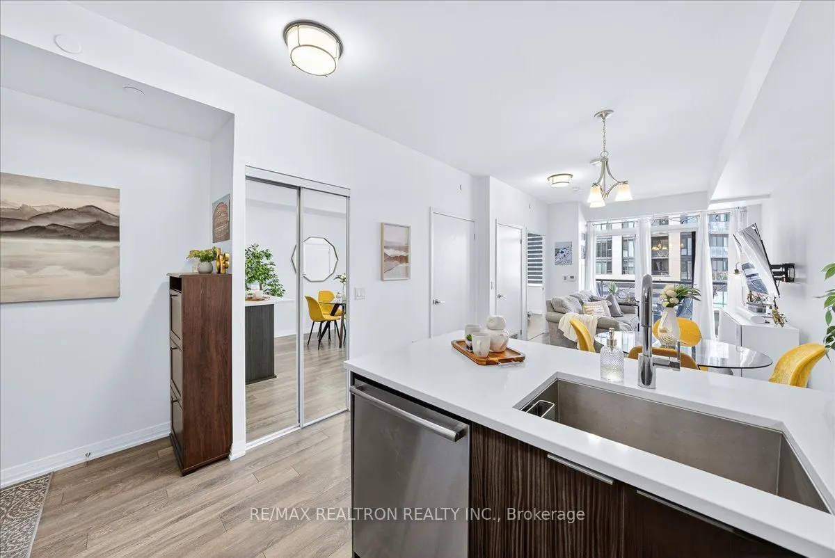 99 Eagle Rock Way, #204