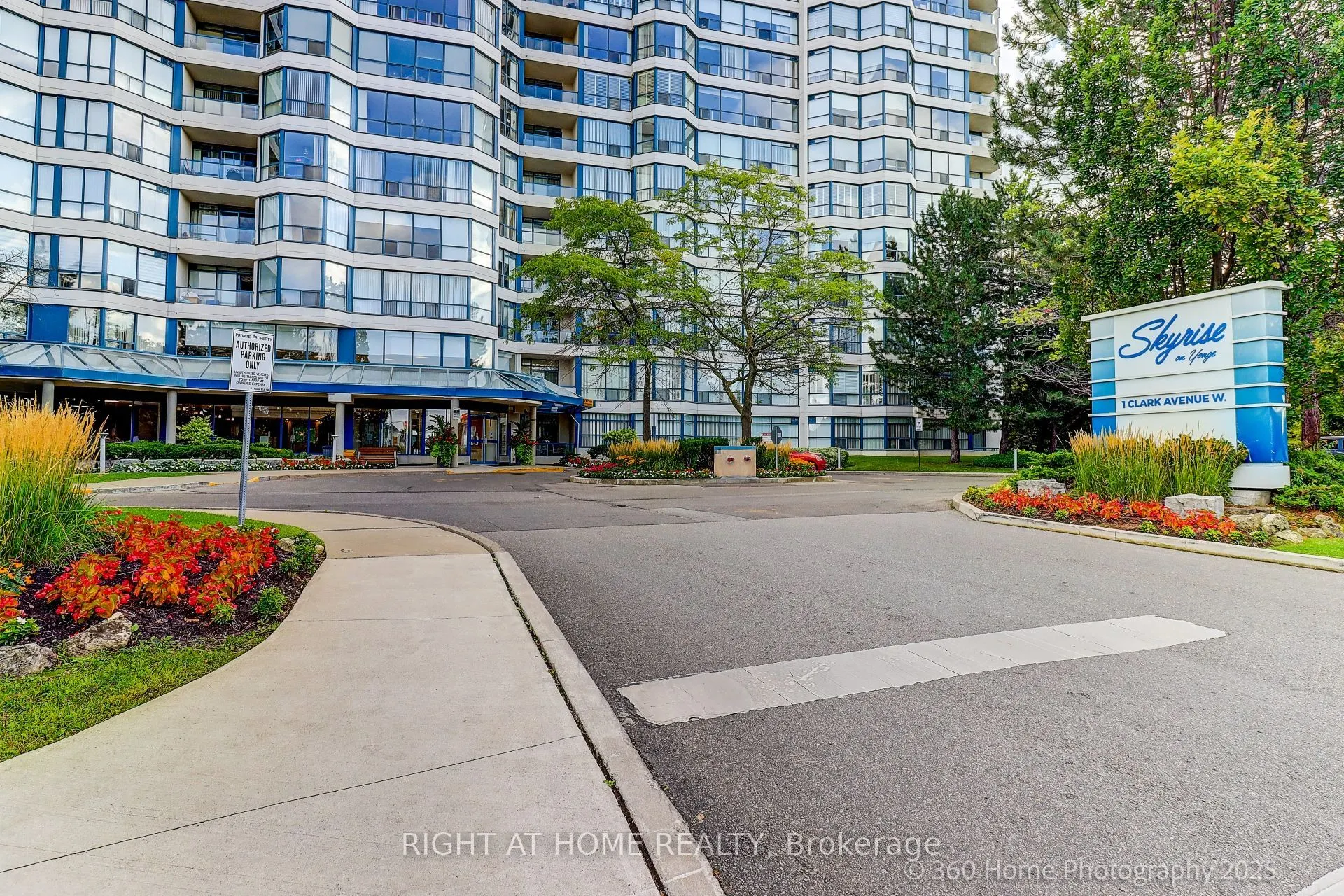 1 Clark Avenue W, #912