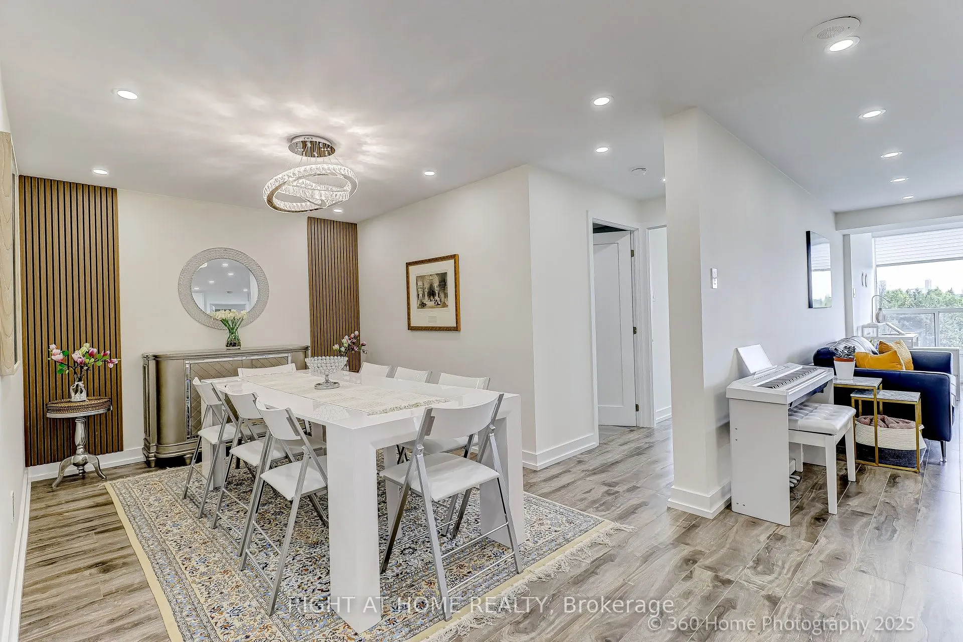 1 Clark Avenue W, #912