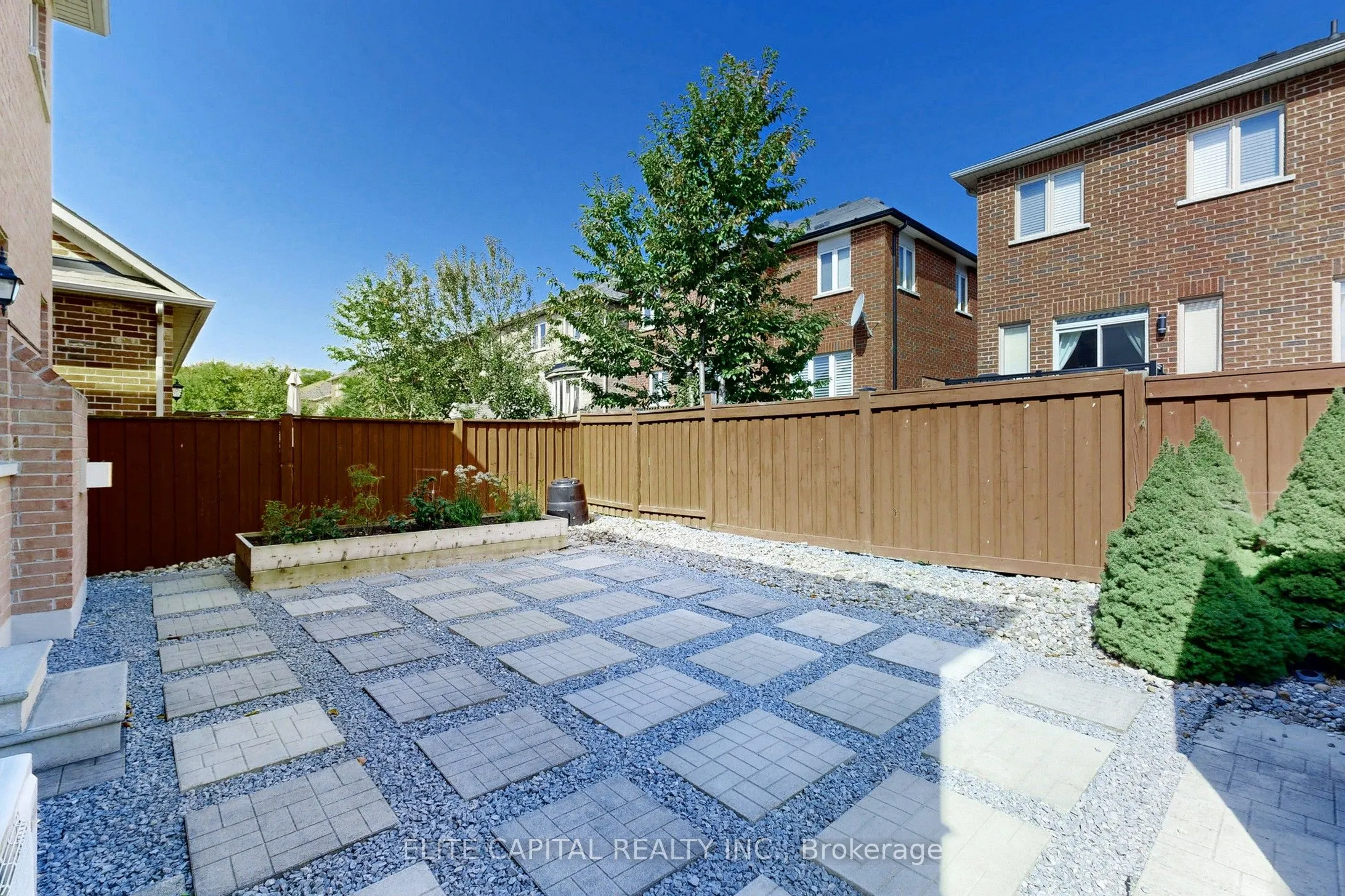 10 Ken Wagg Crescent