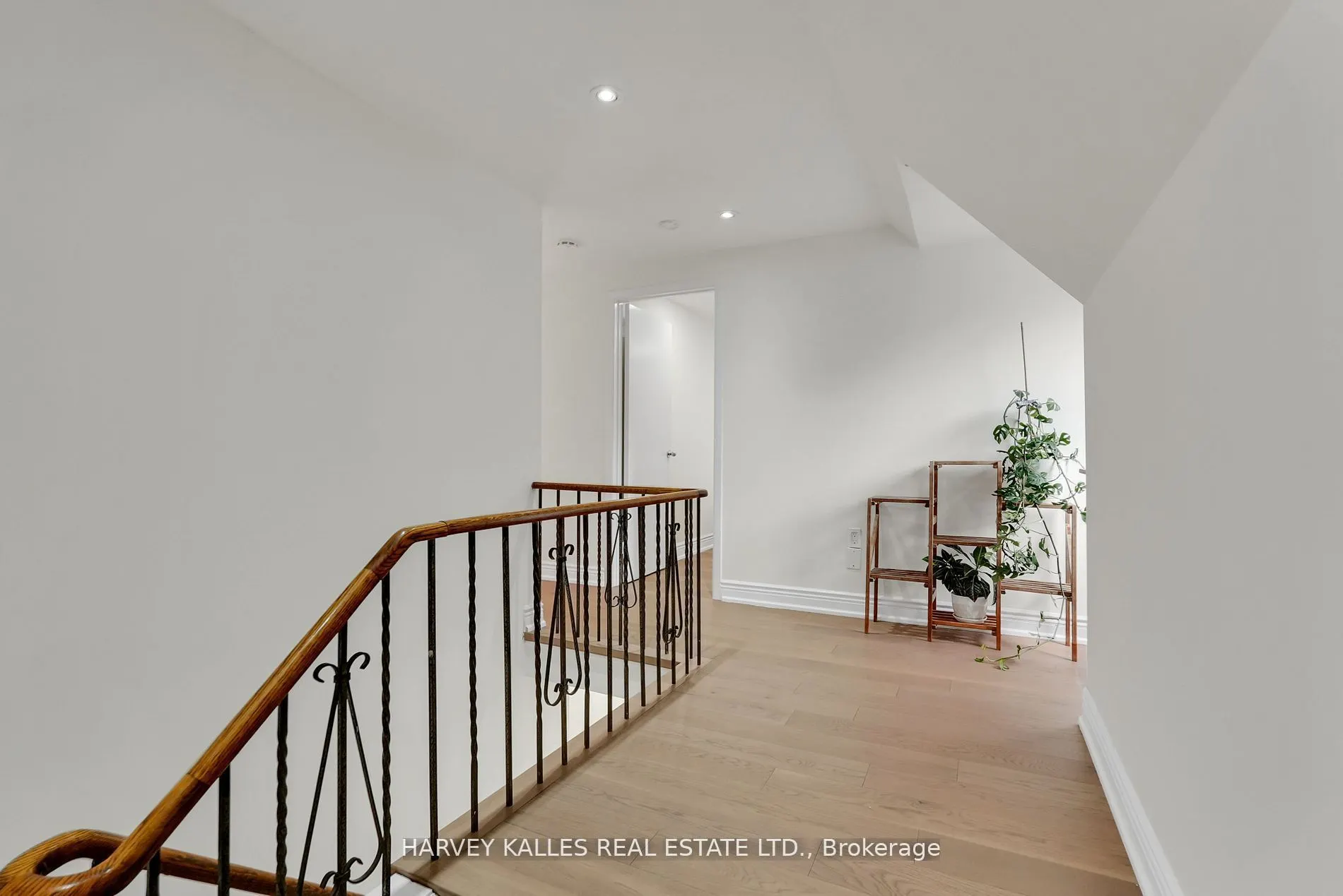36 Aberfeldy Crescent
