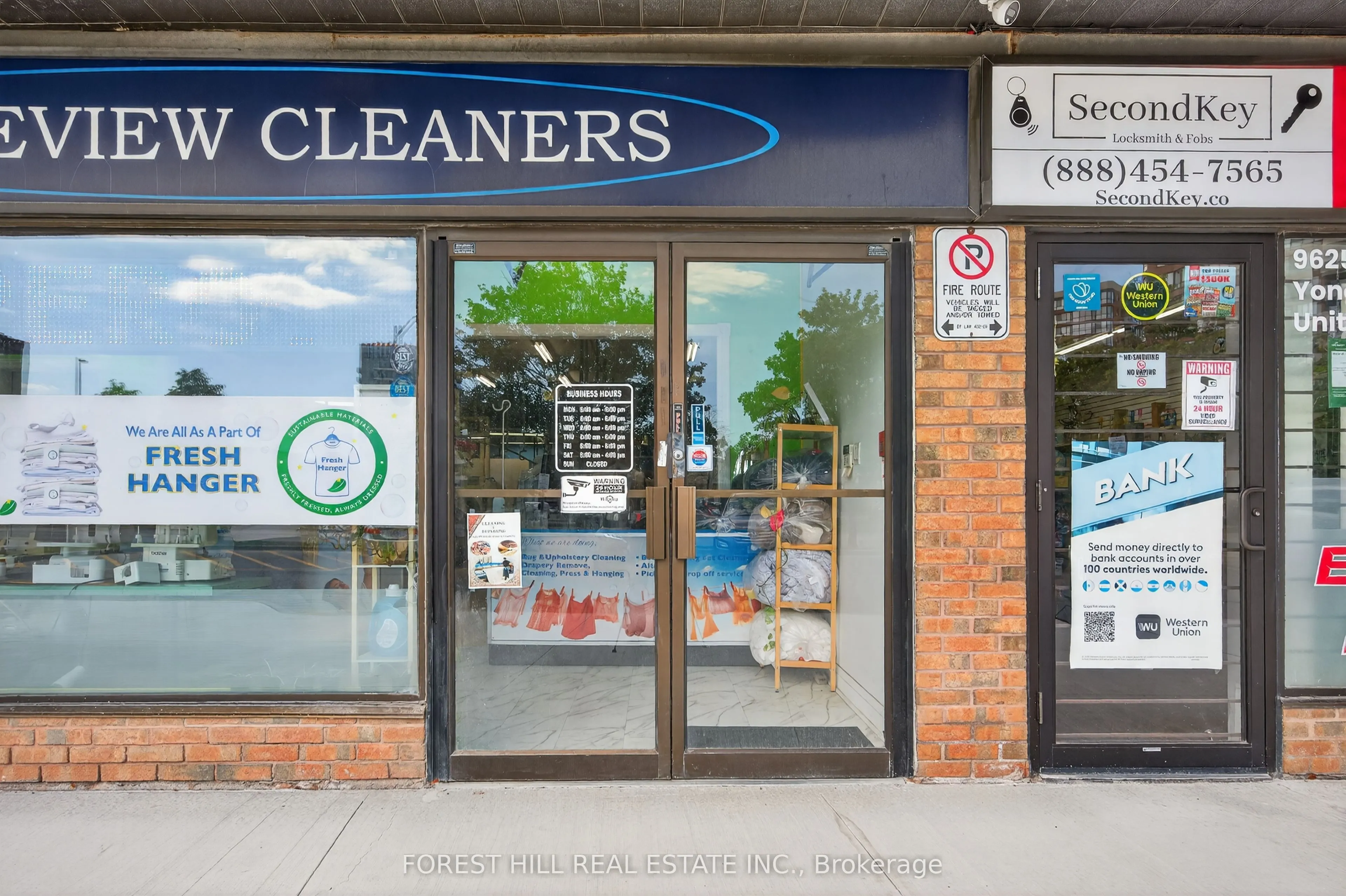 9625 Yonge Street N, #8