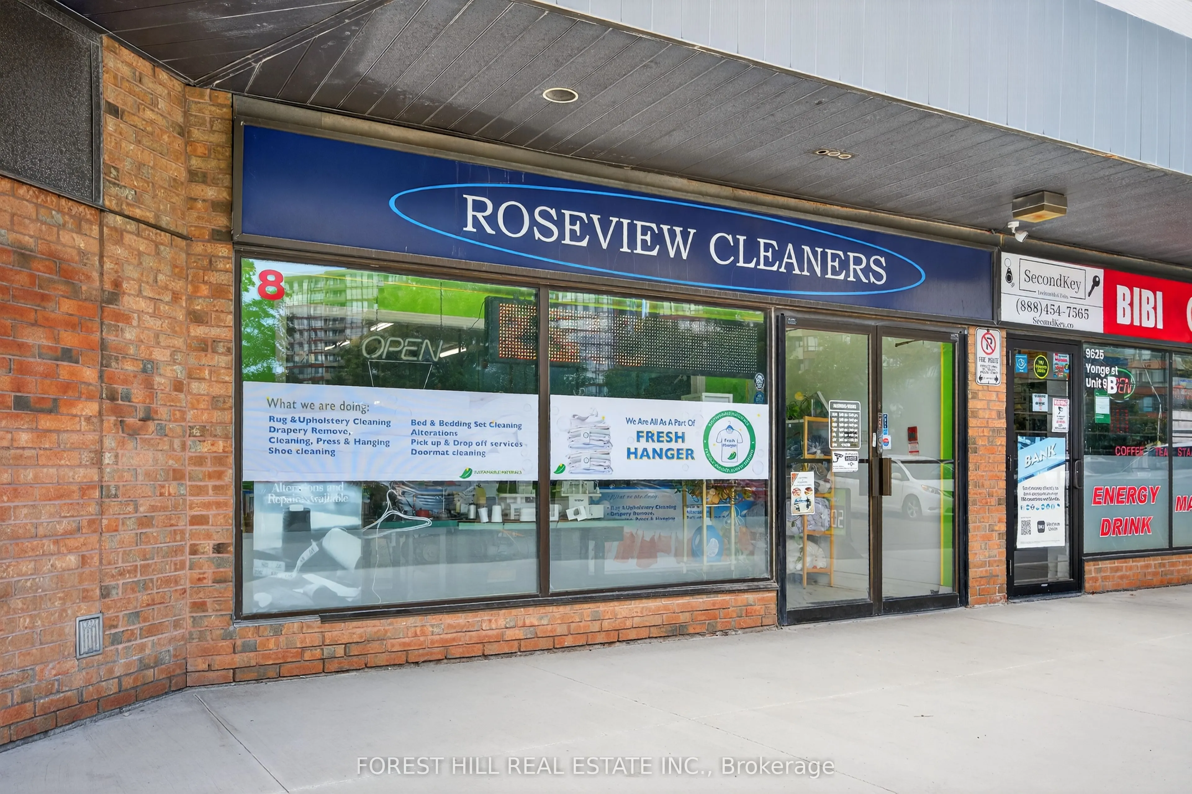 9625 Yonge Street N, #8