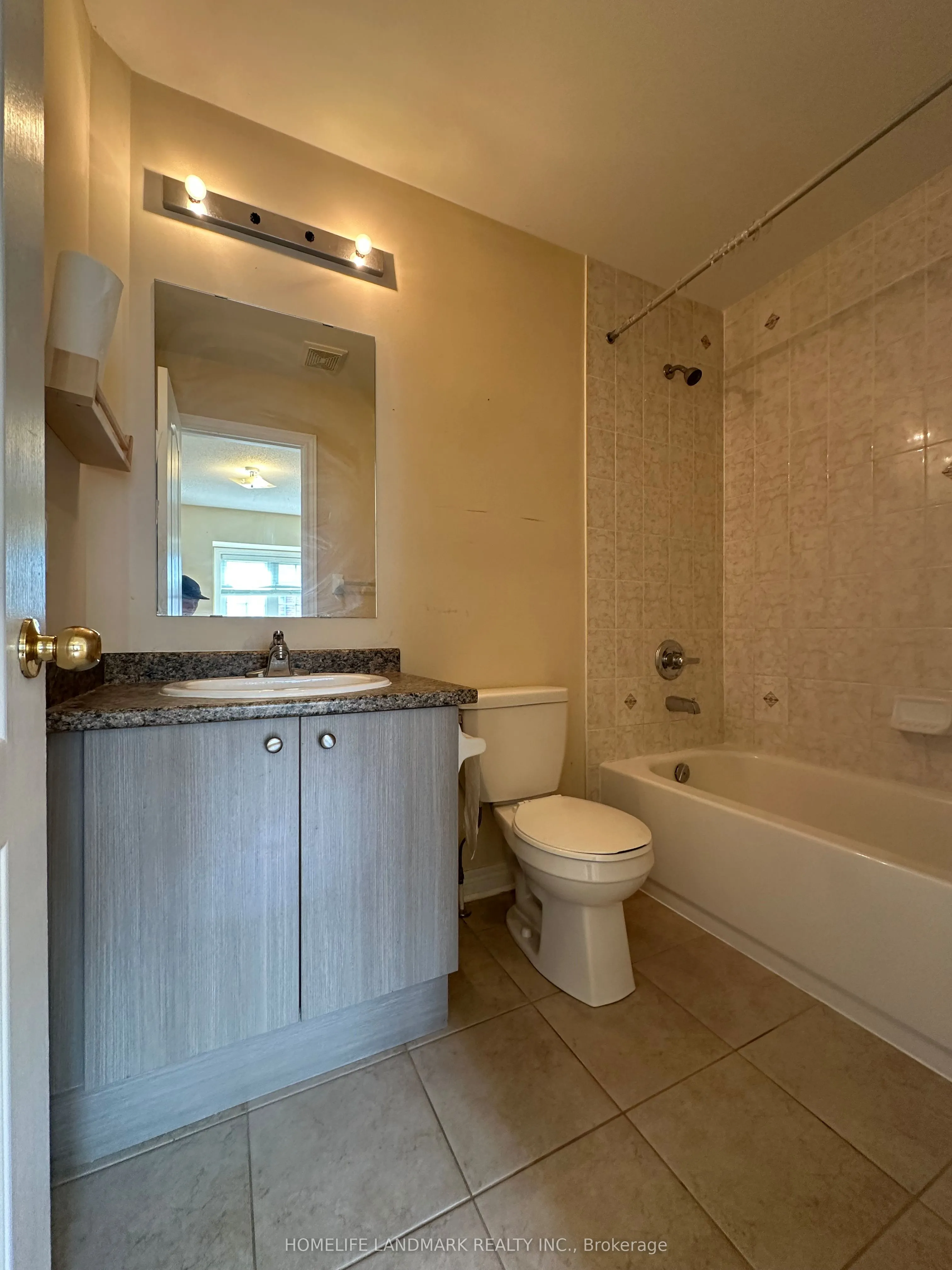 15 Old Colony Road, #70
