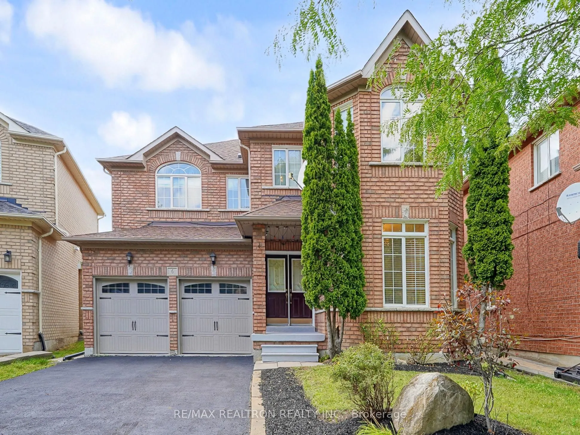 6 Rouge Fairway Street