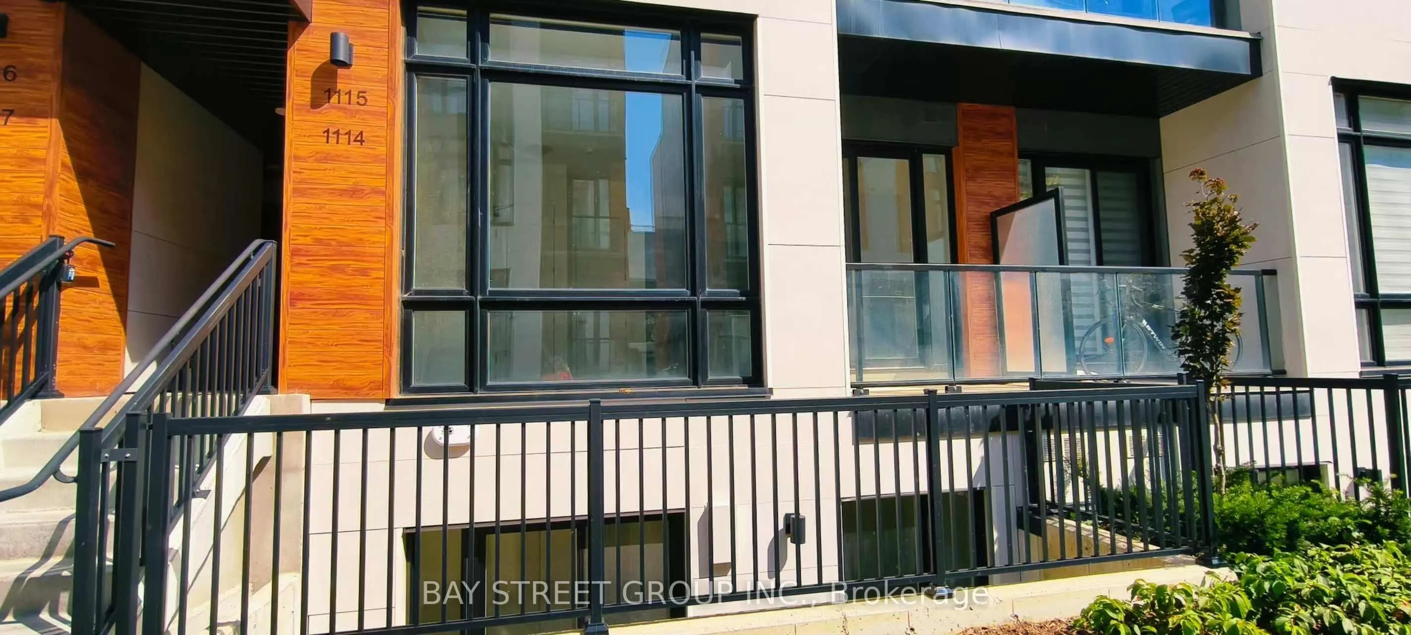 12 David Eyer Road, #1114