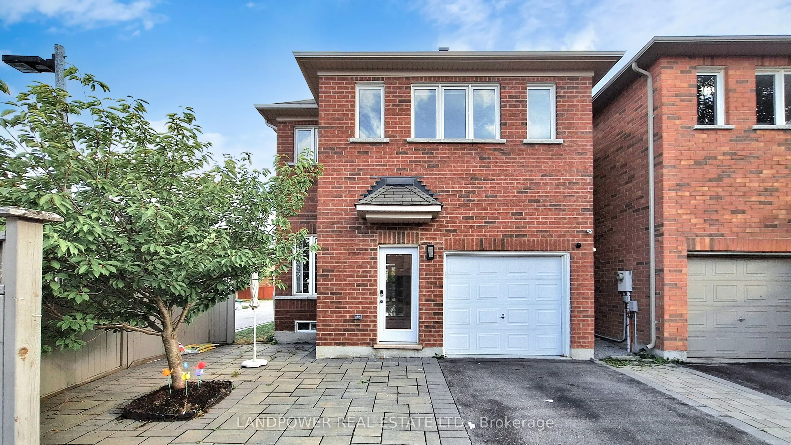 6 Pyneside Street