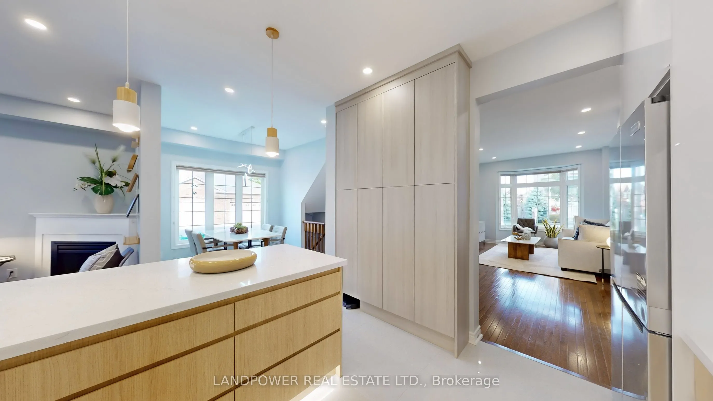 6 Pyneside Street