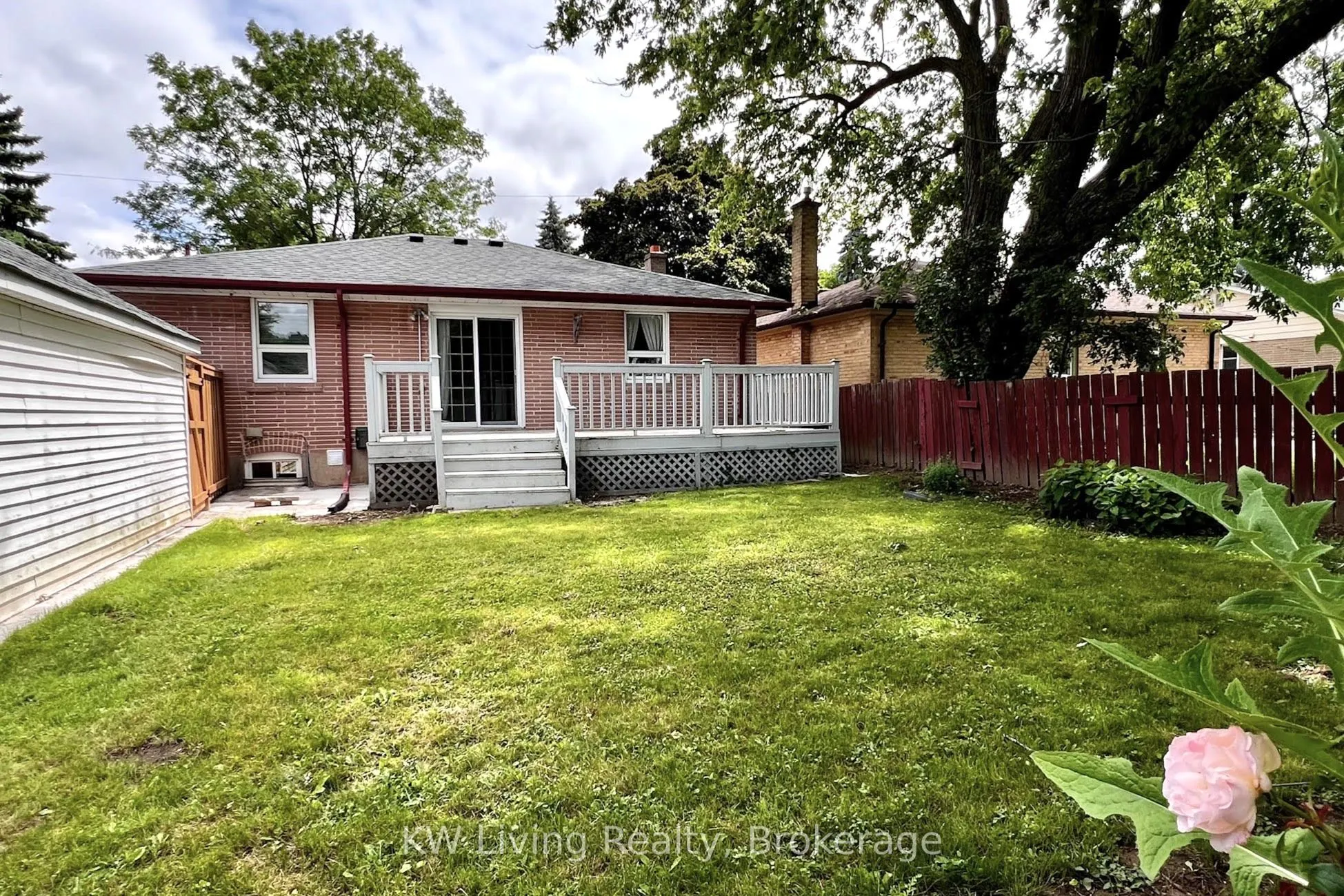311 Boisdale Avenue, #Main Floor