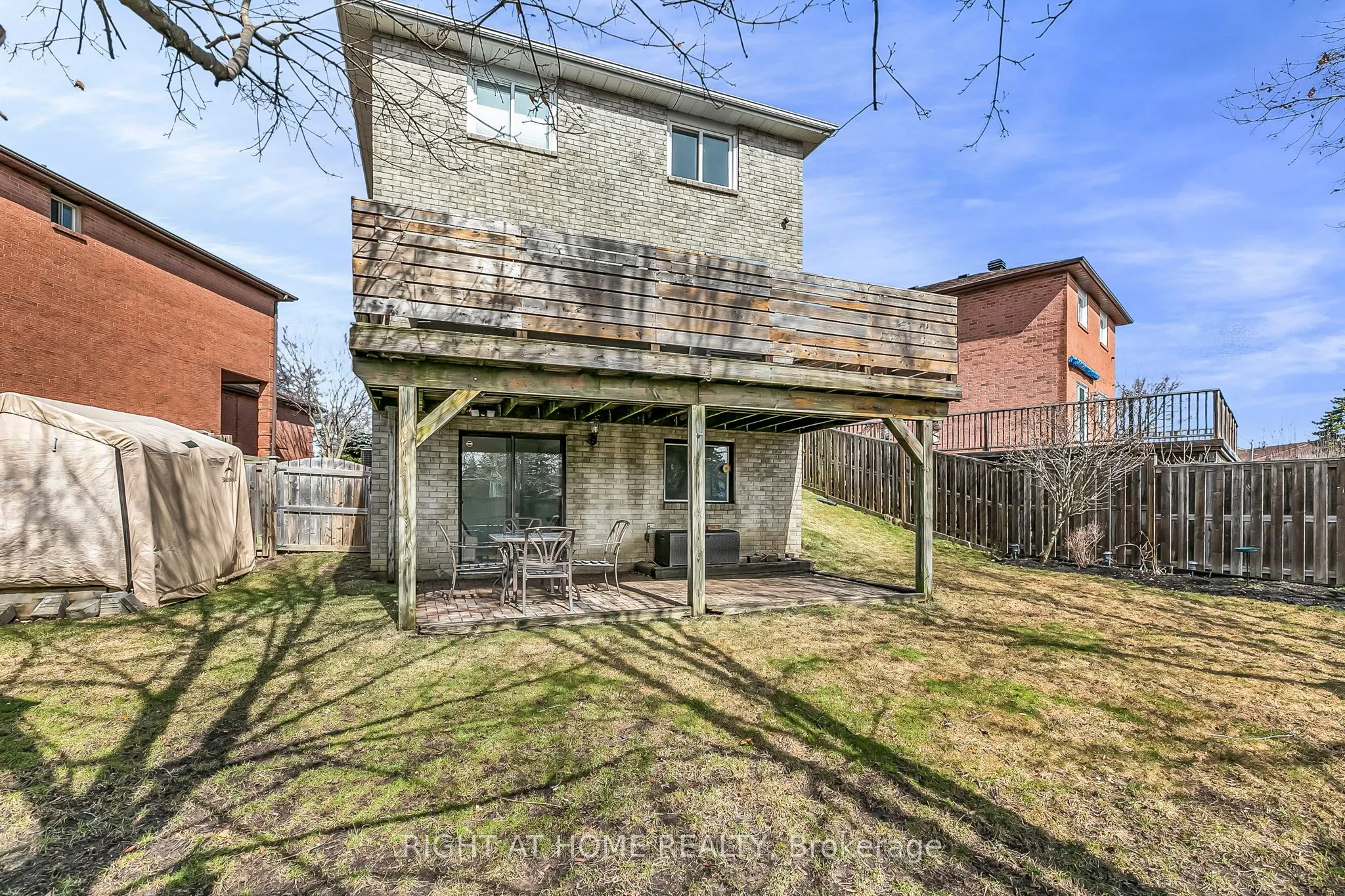 39 Aranka Court
