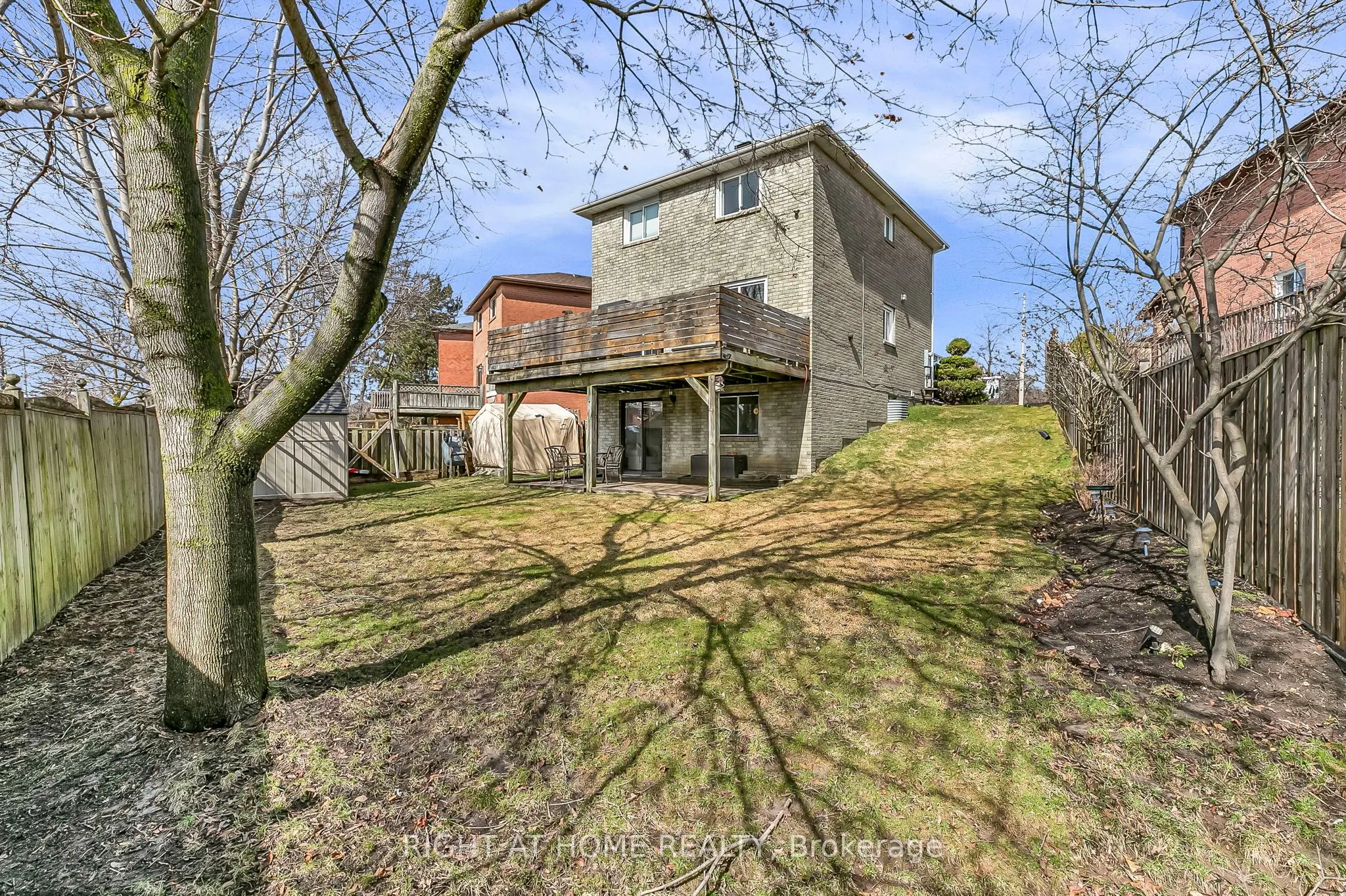 39 Aranka Court