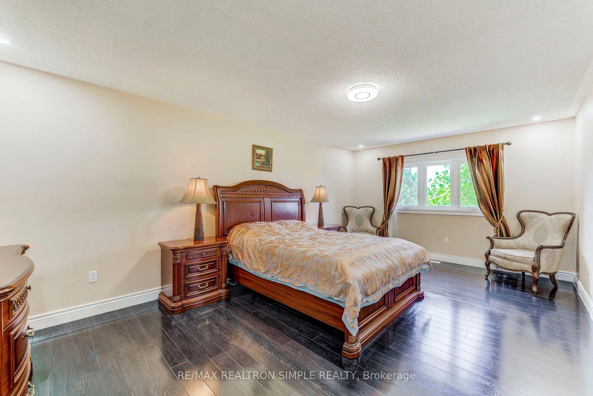 338 Calvert Road