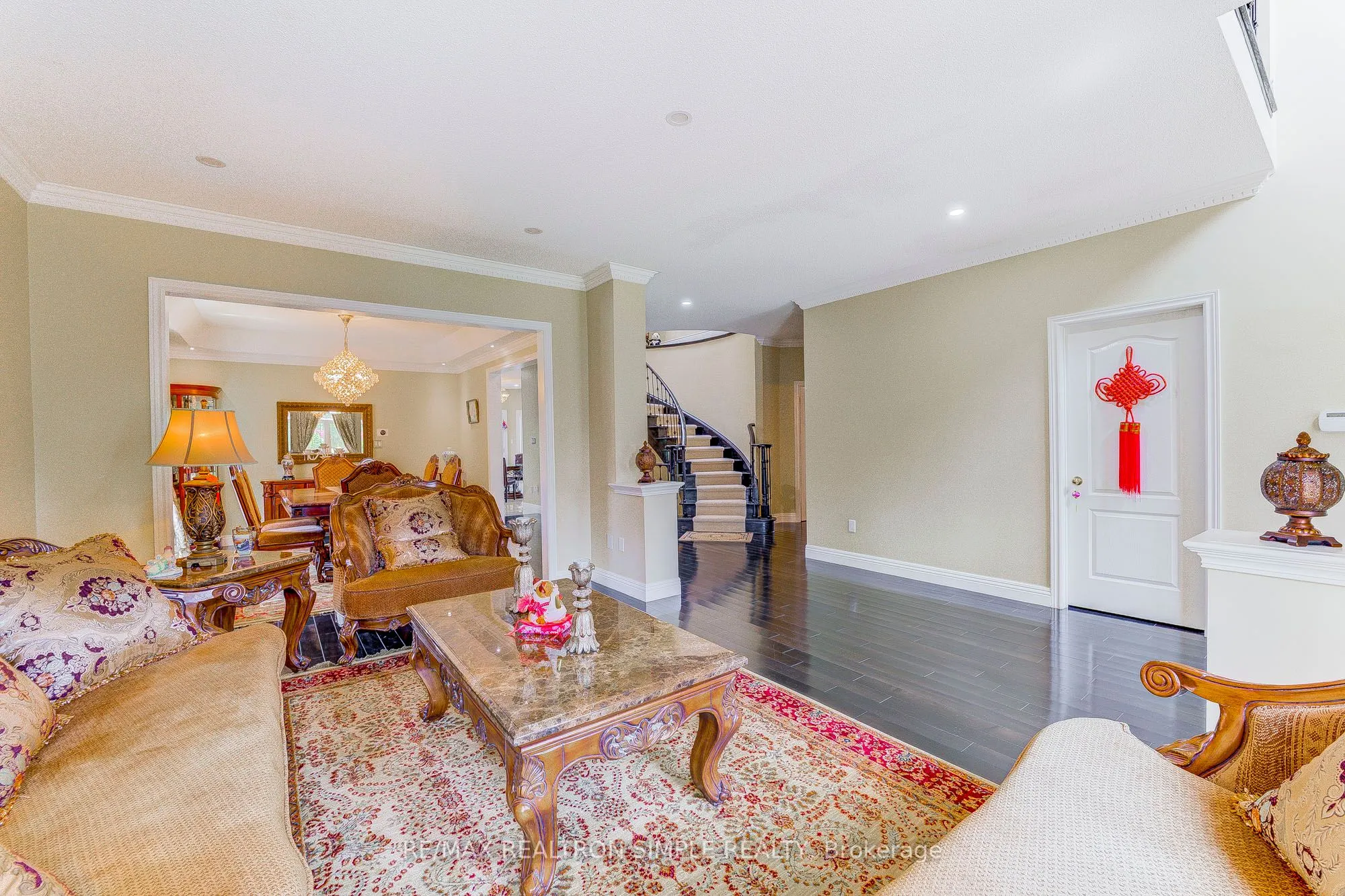 338 Calvert Road