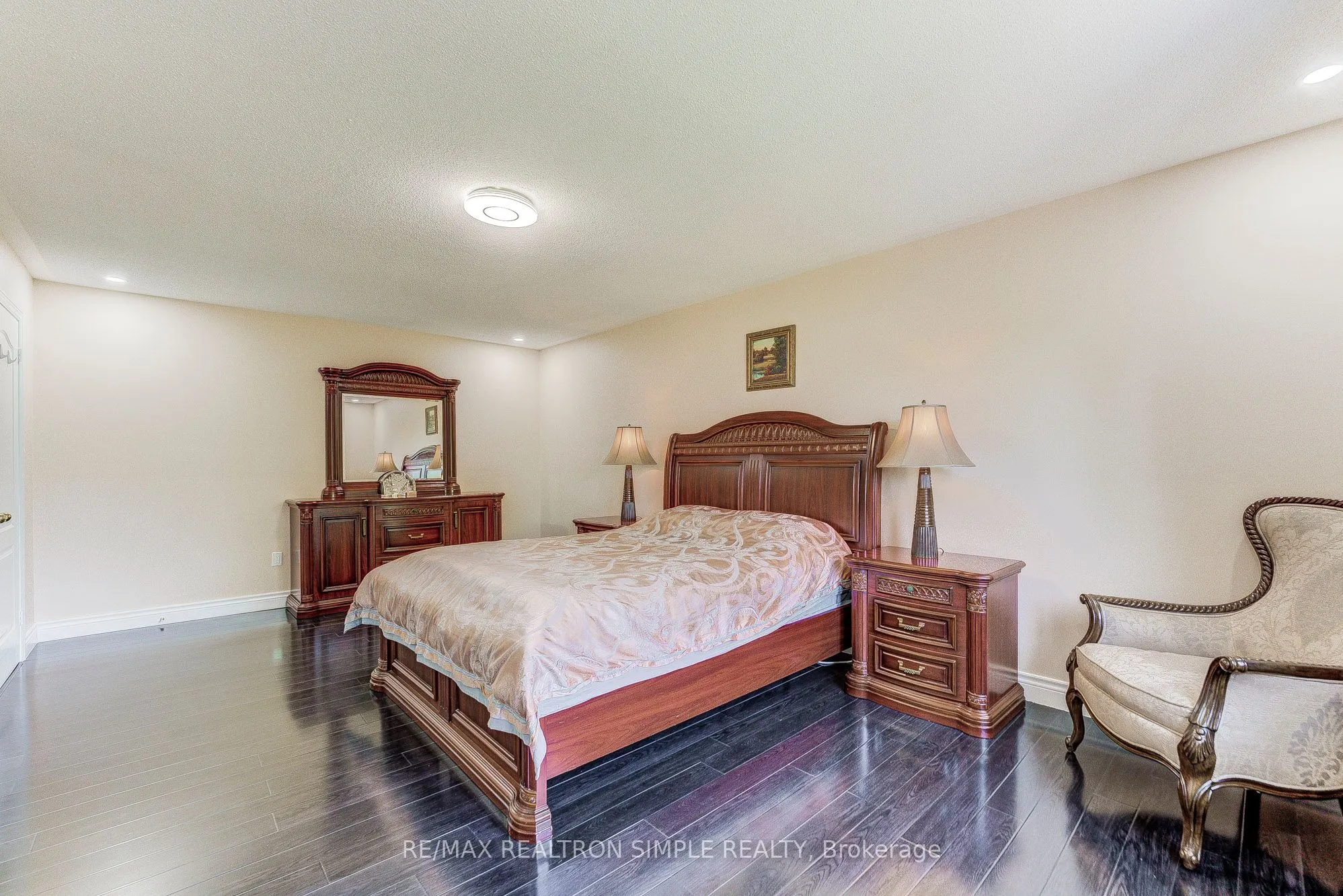 338 Calvert Road