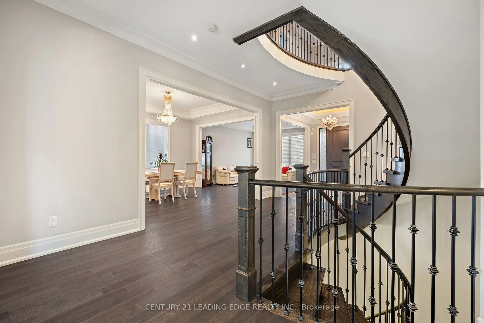 12 JONQUIL Crescent