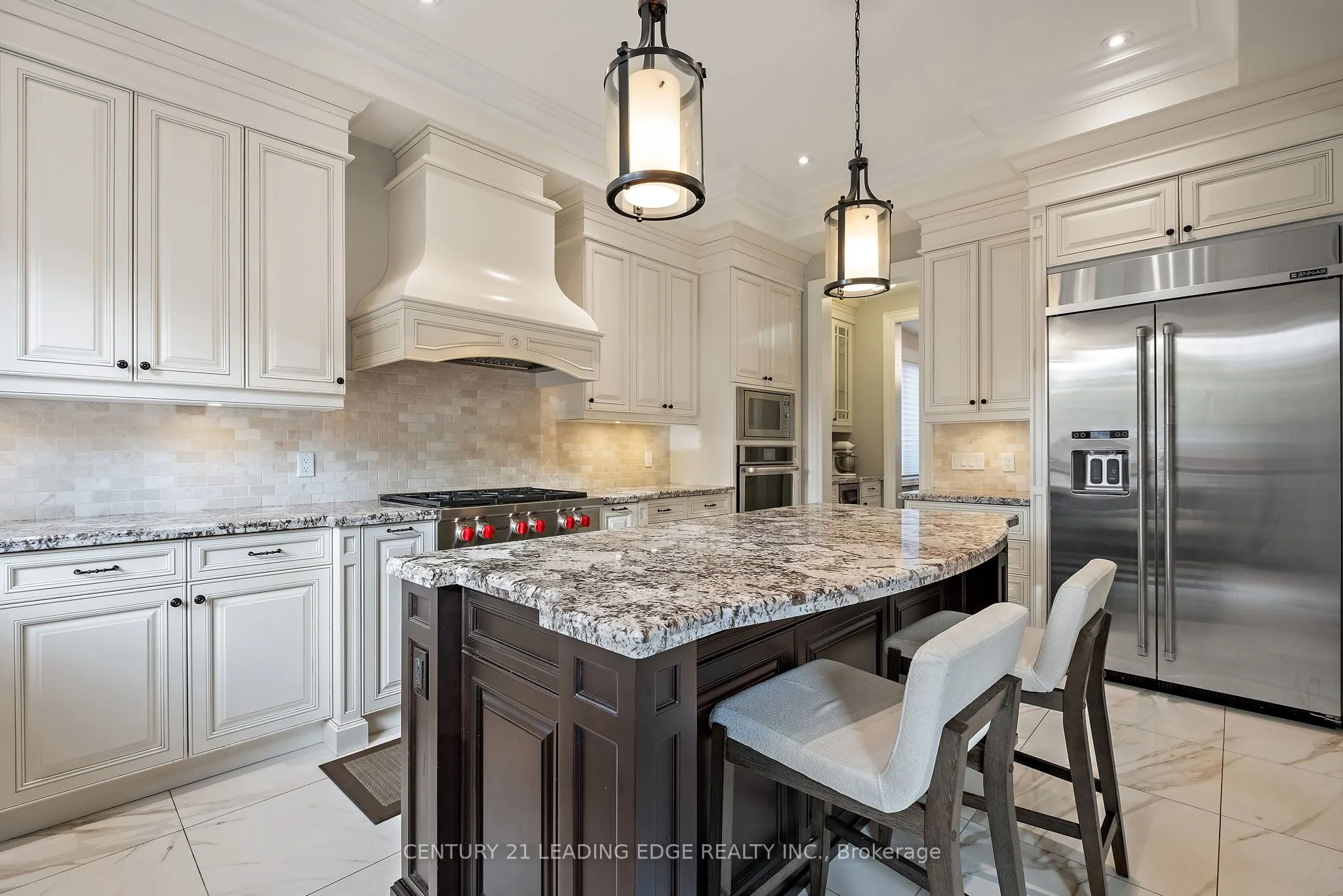12 JONQUIL Crescent
