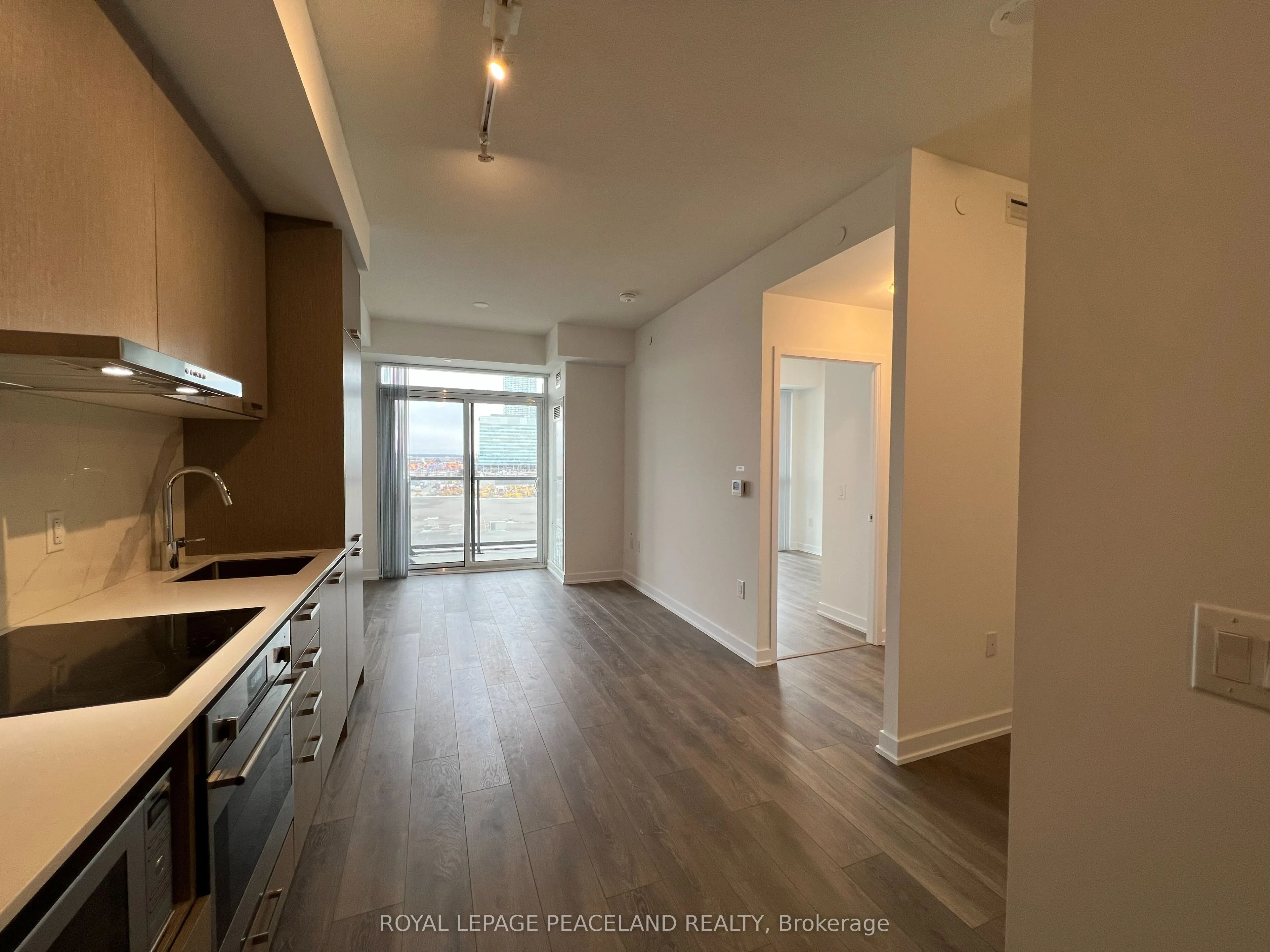 10 Honeycrisp Crescent, #722