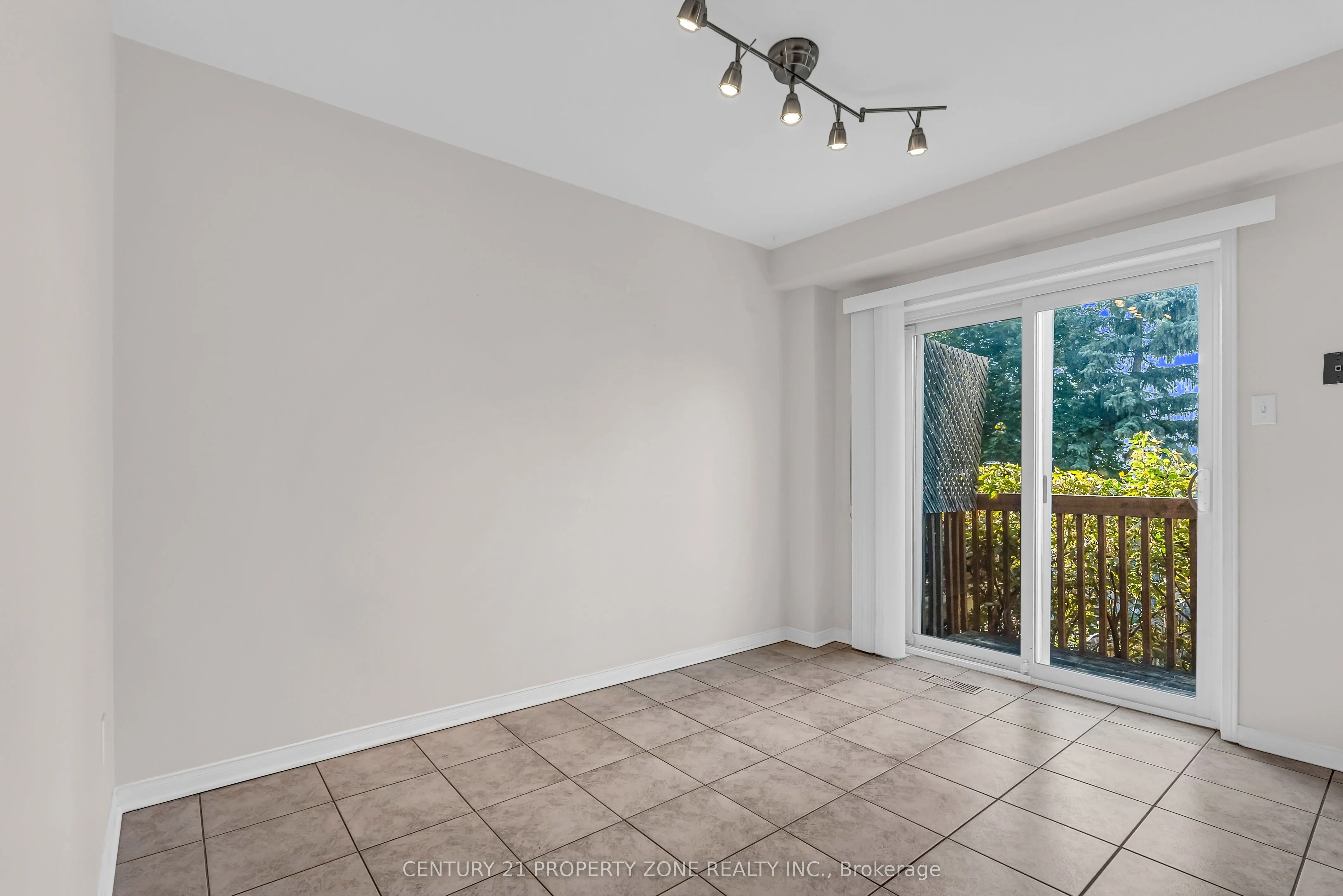 63 Kelso Crescent