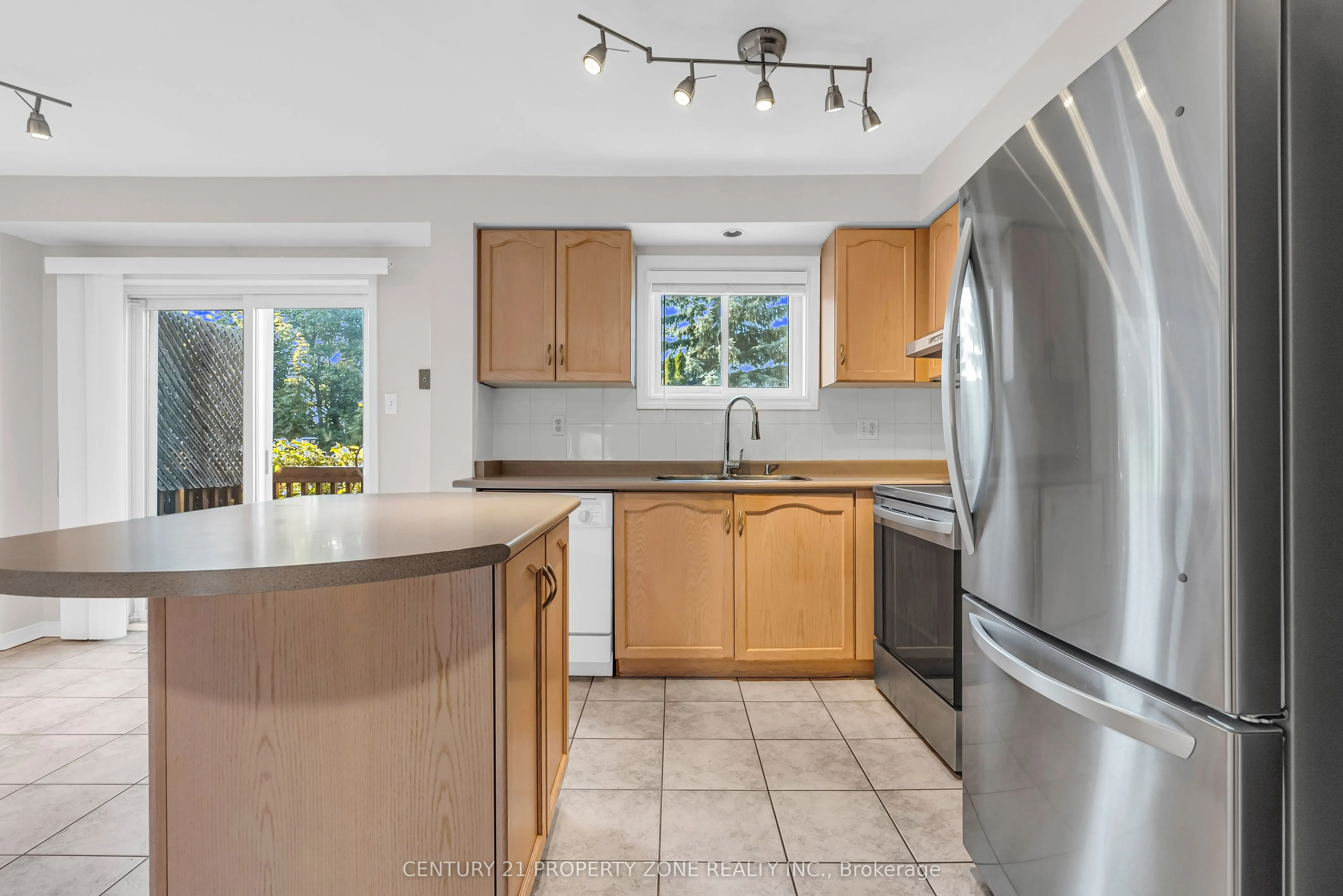 63 Kelso Crescent