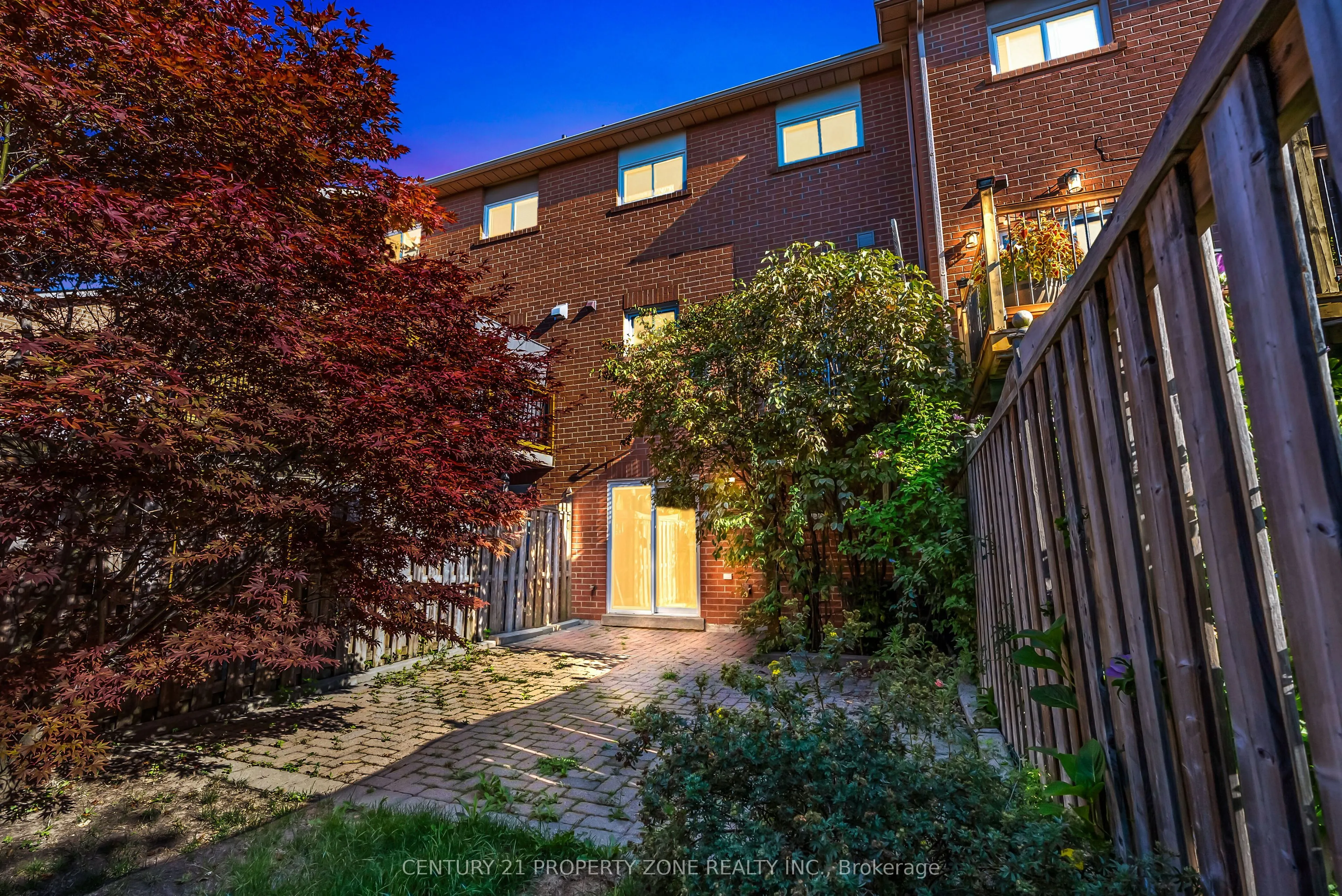 63 Kelso Crescent