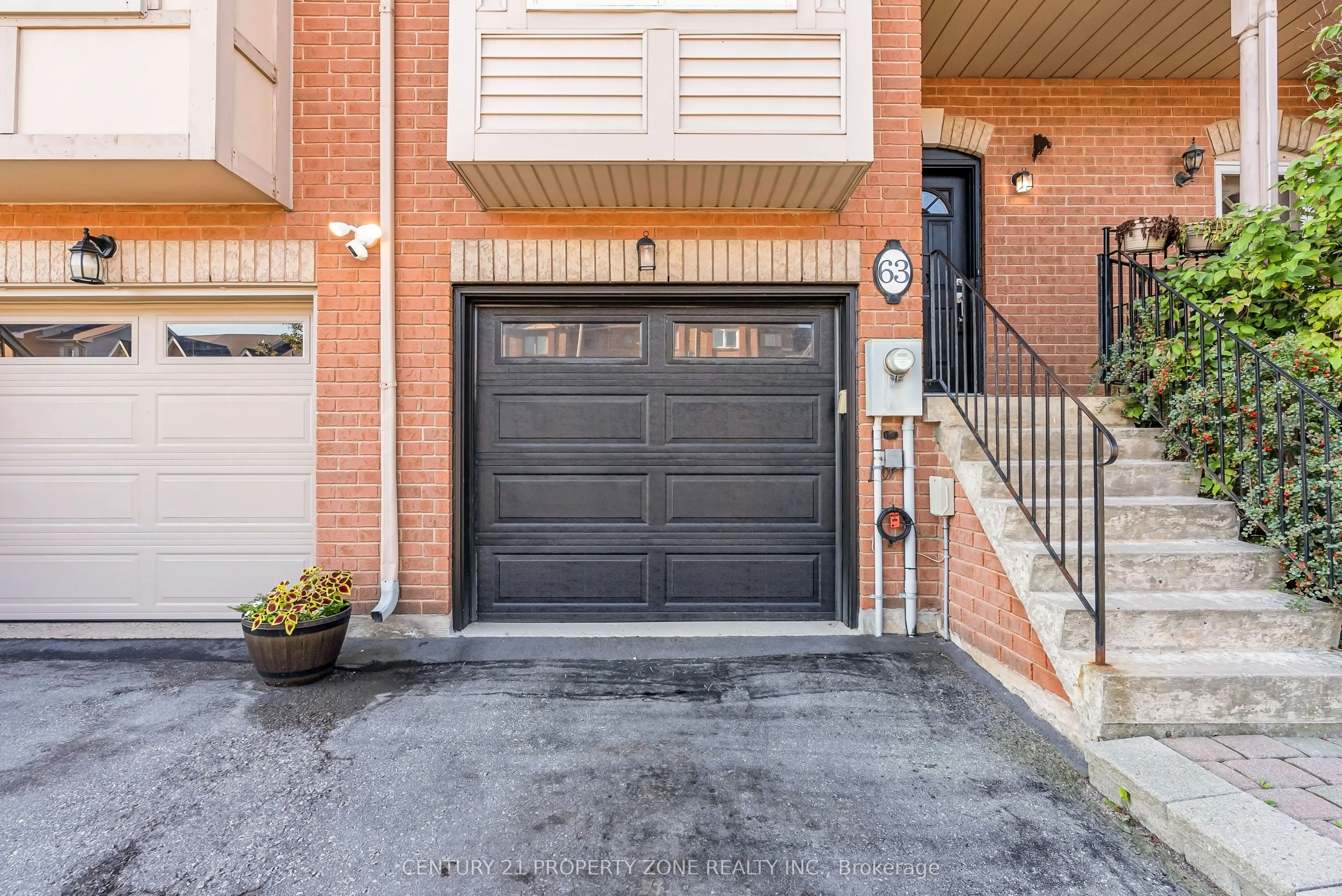 63 Kelso Crescent
