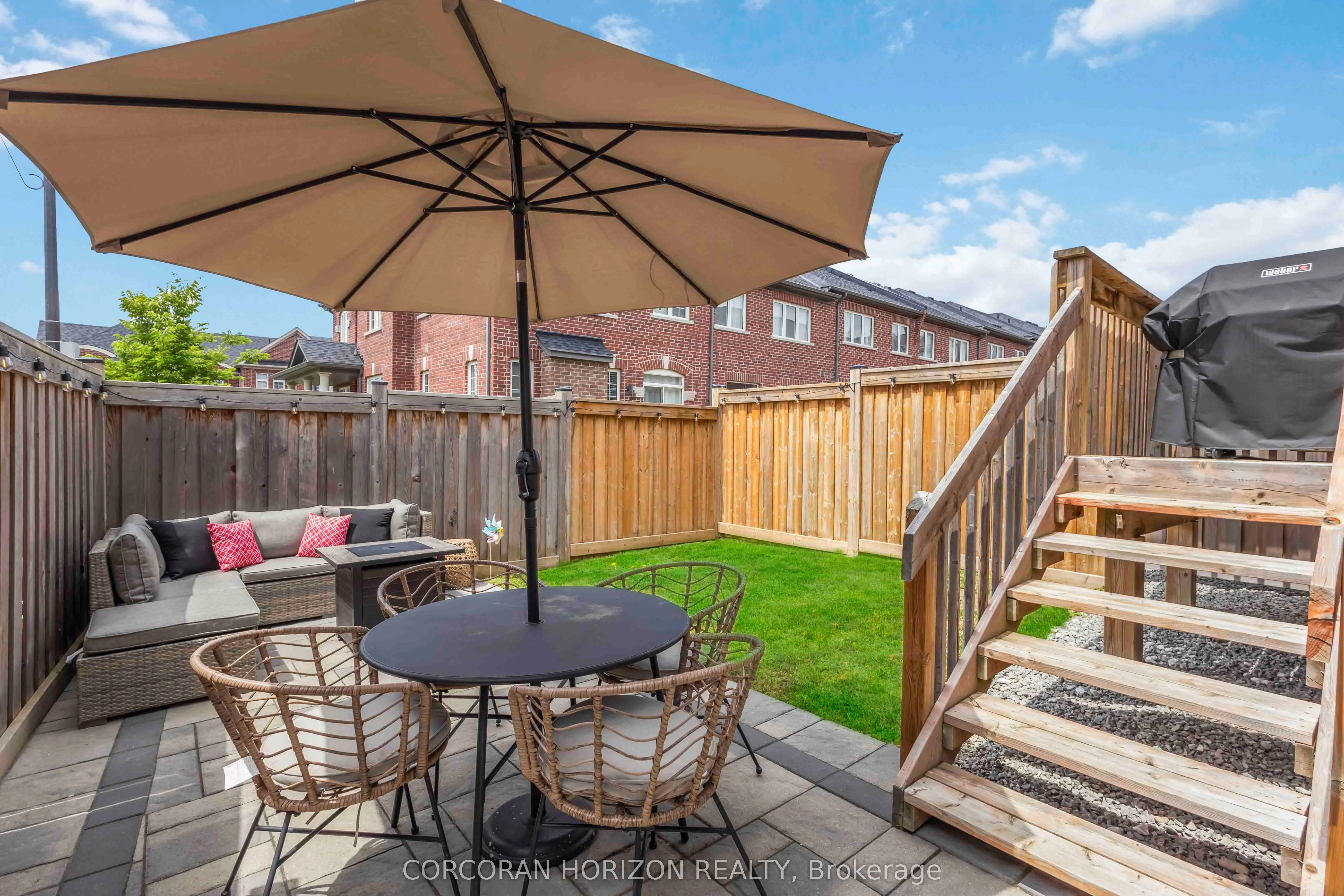 81 Dundonald Trail
