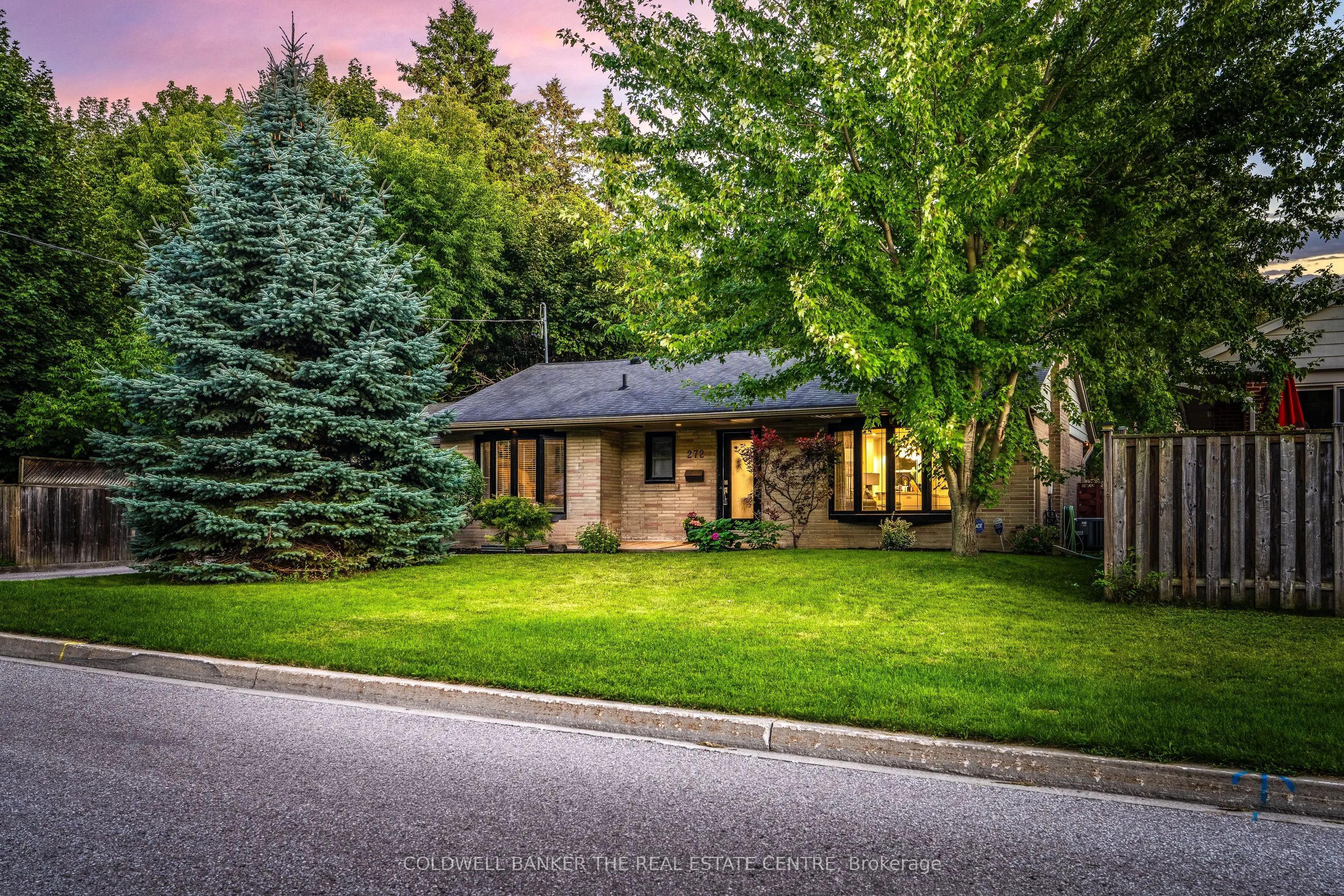 272 Avenue Road