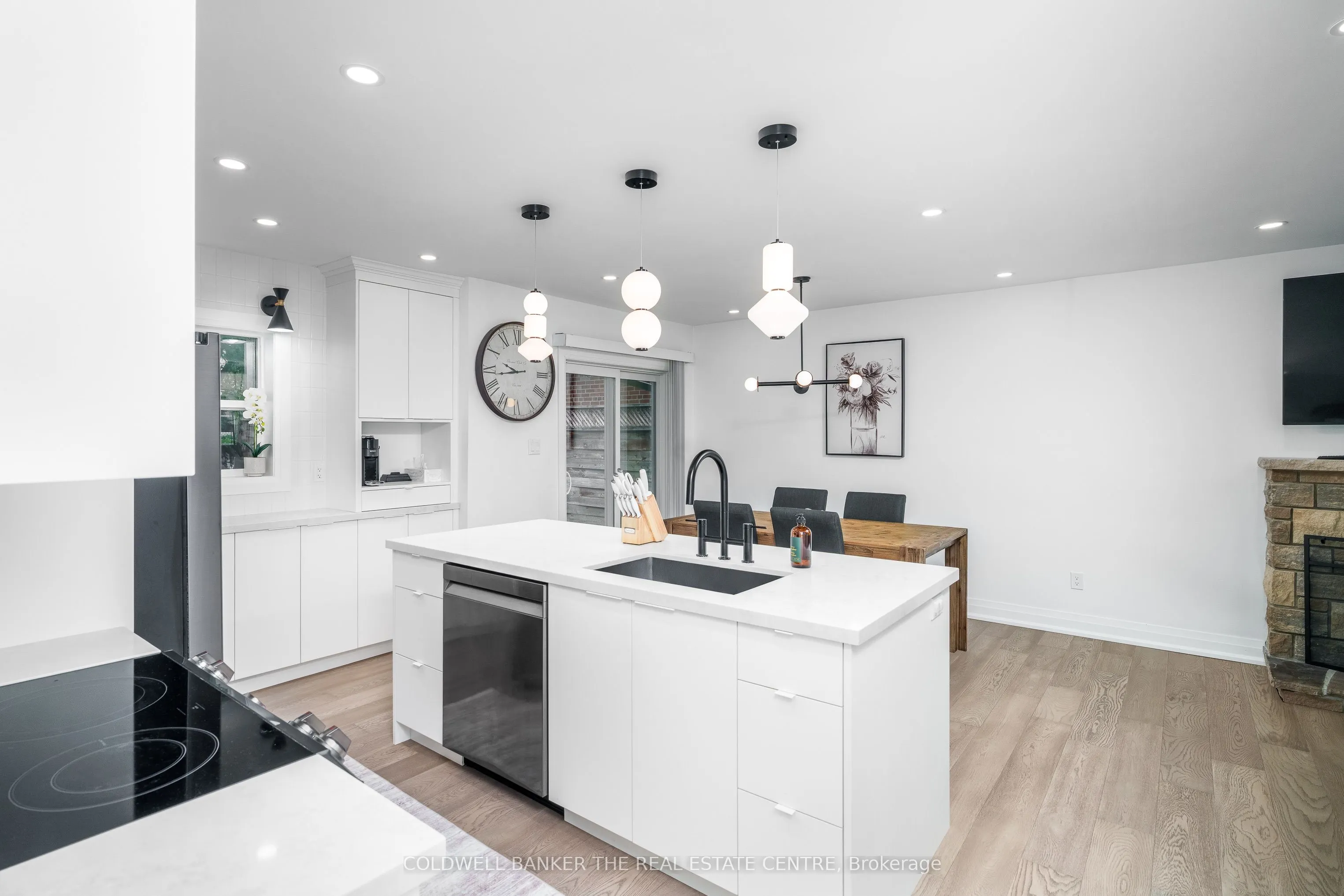 272 Avenue Road