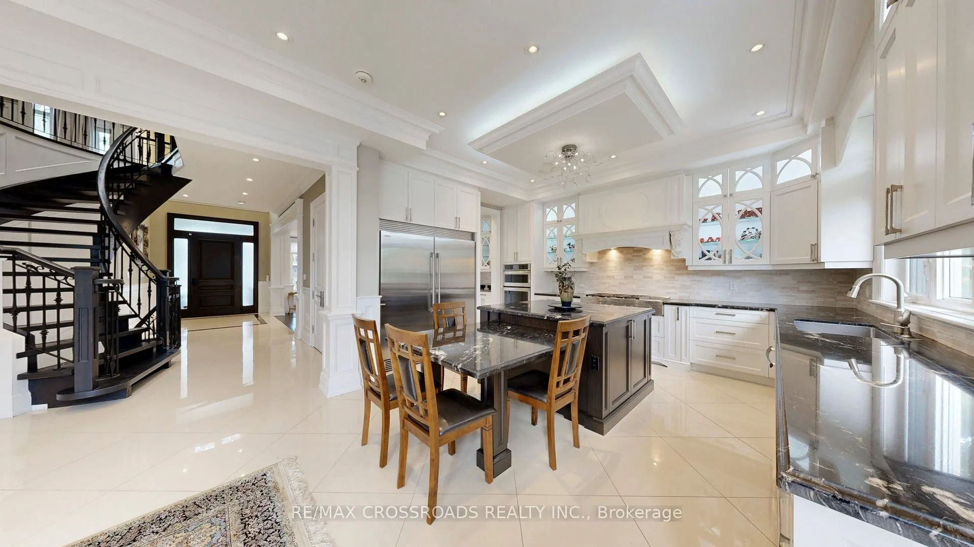 635 Elgin Mills Road W