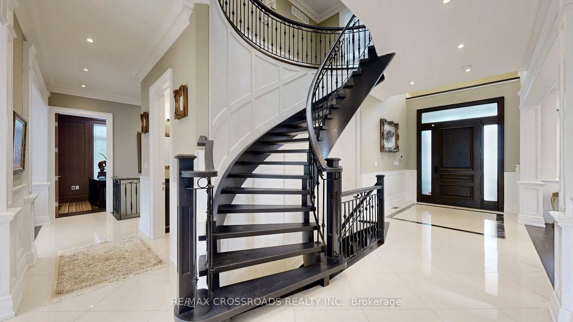 635 Elgin Mills Road W