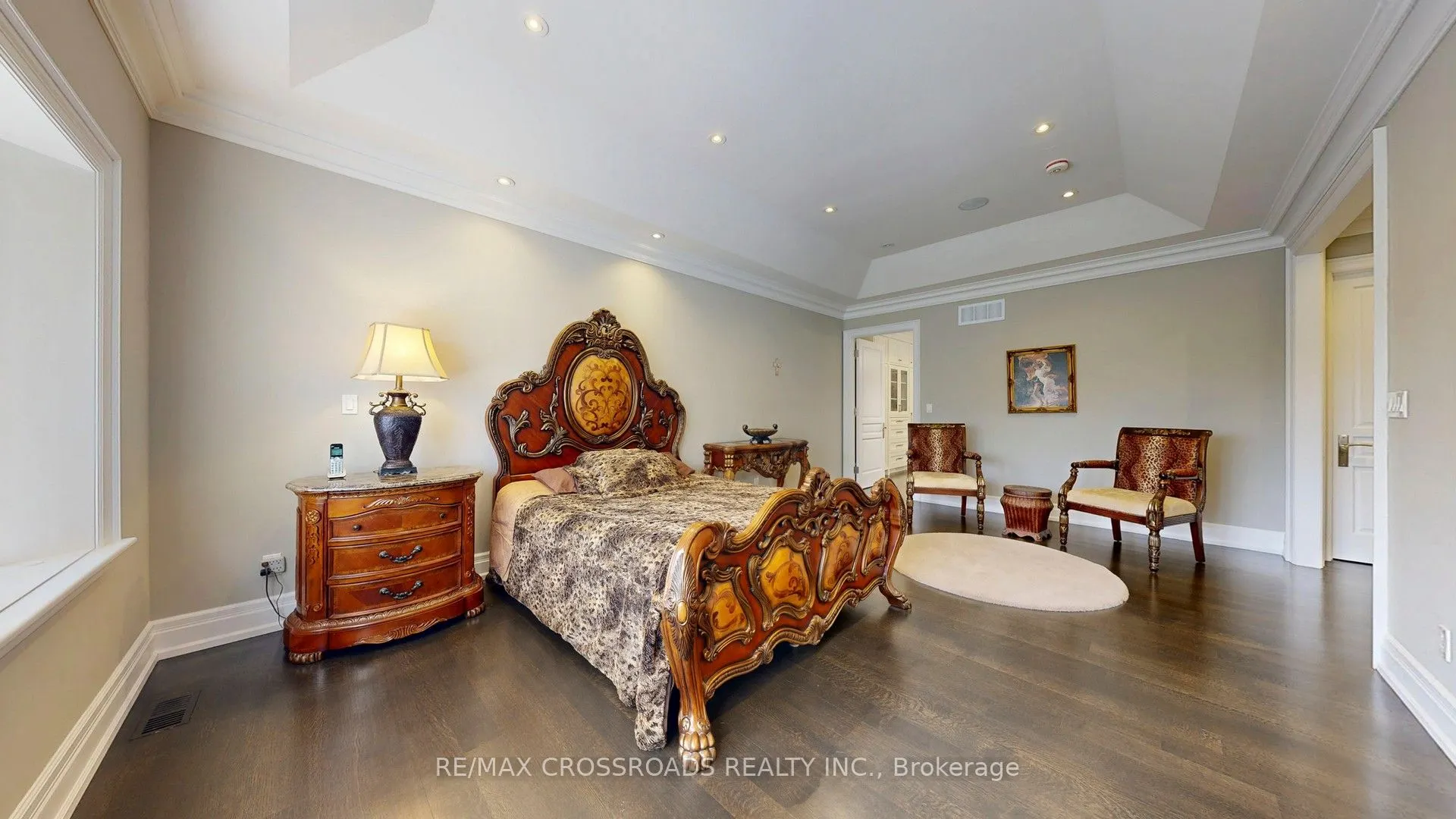 635 Elgin Mills Road W