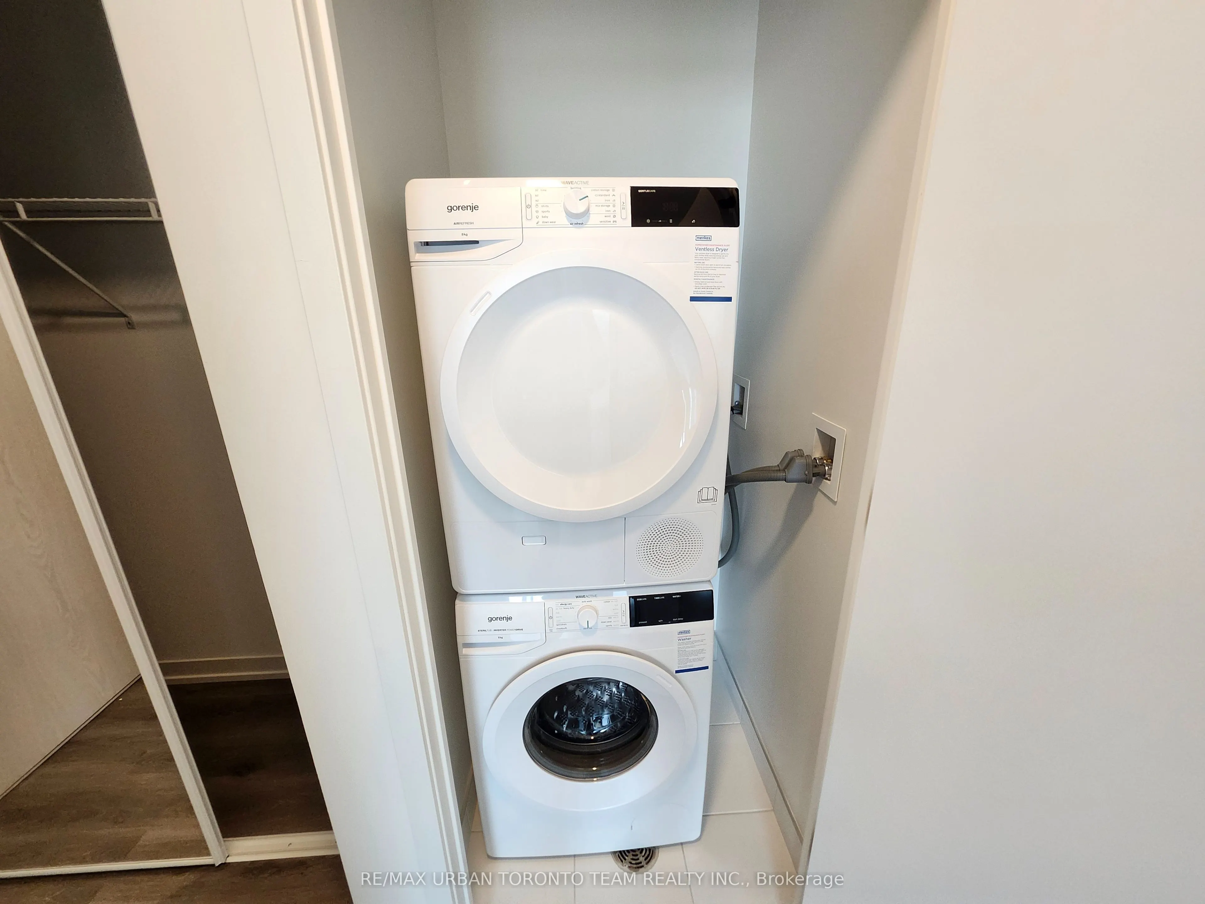 28 Interchange Way, #4103