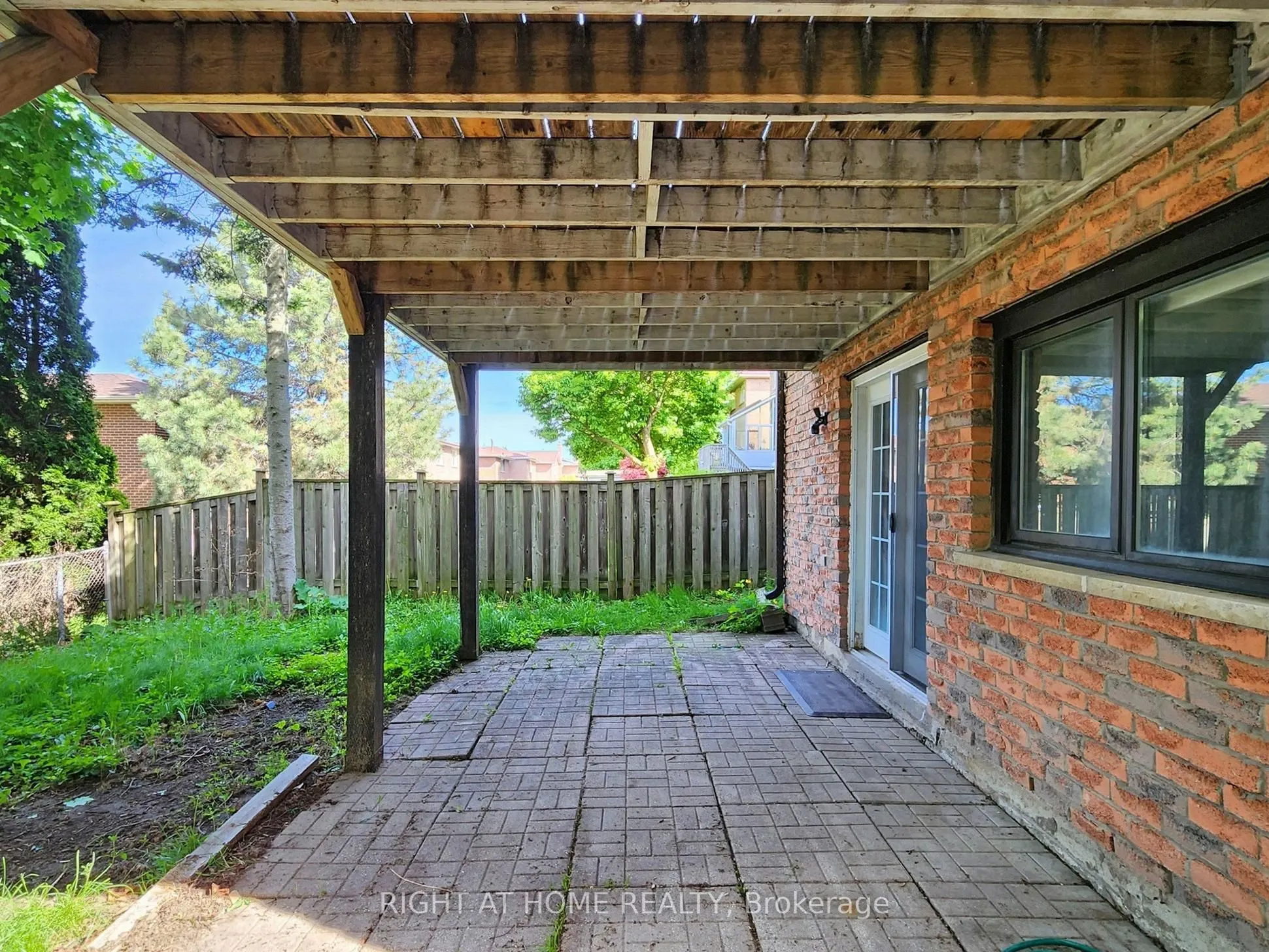 58 Mercer Crescent